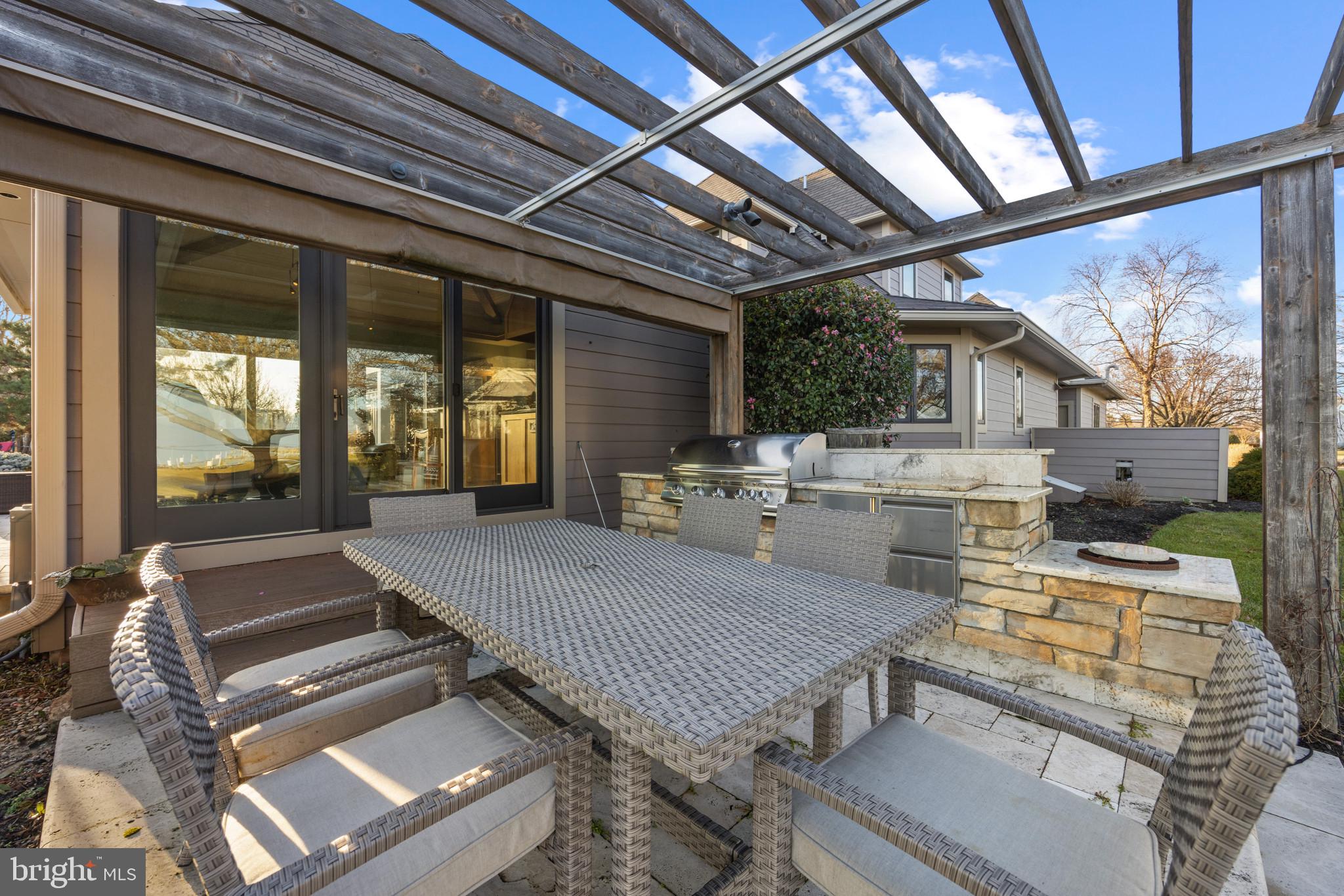 COVE CREEK CLUB - Residential