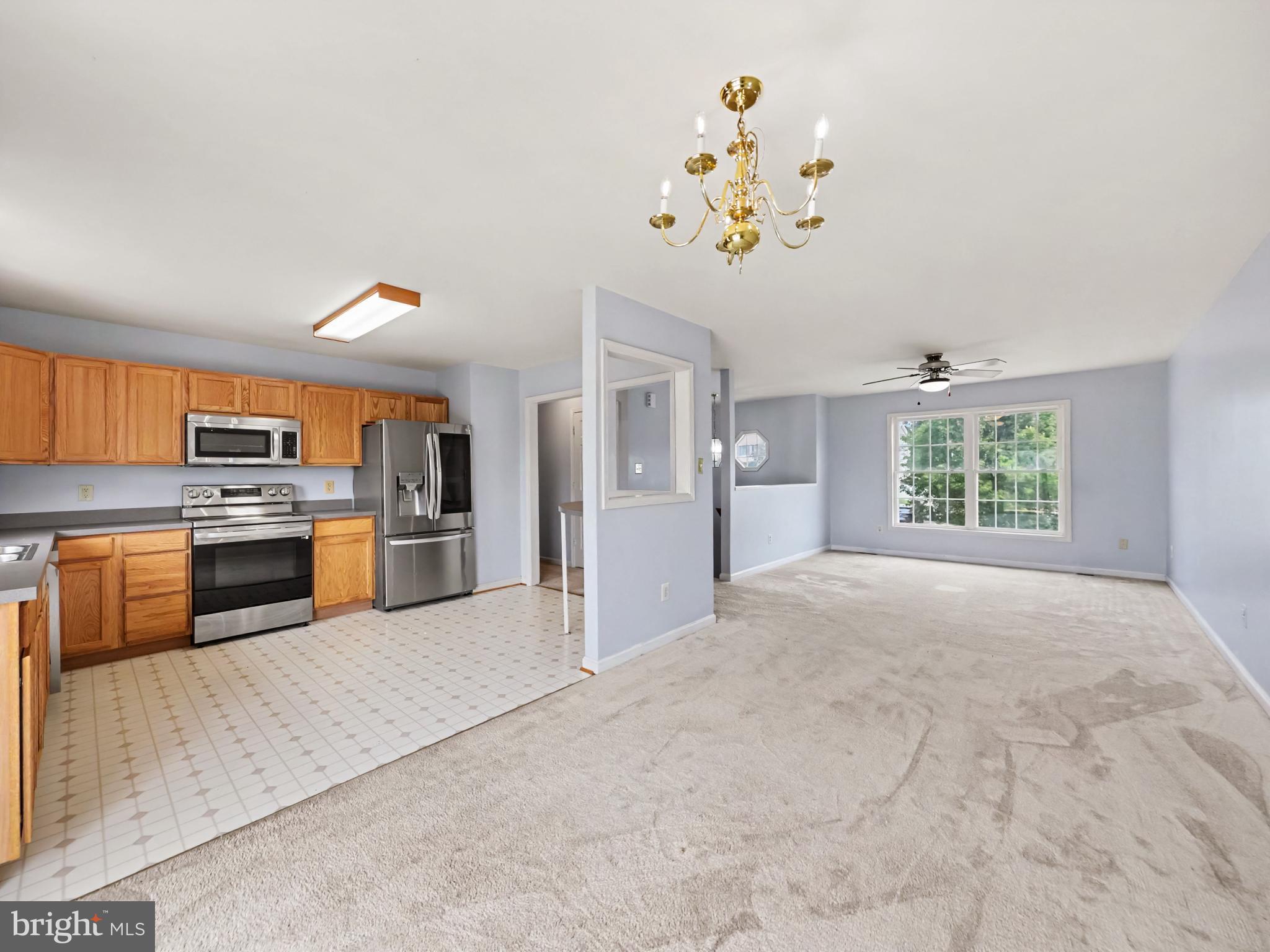 768 AMANDA COURT