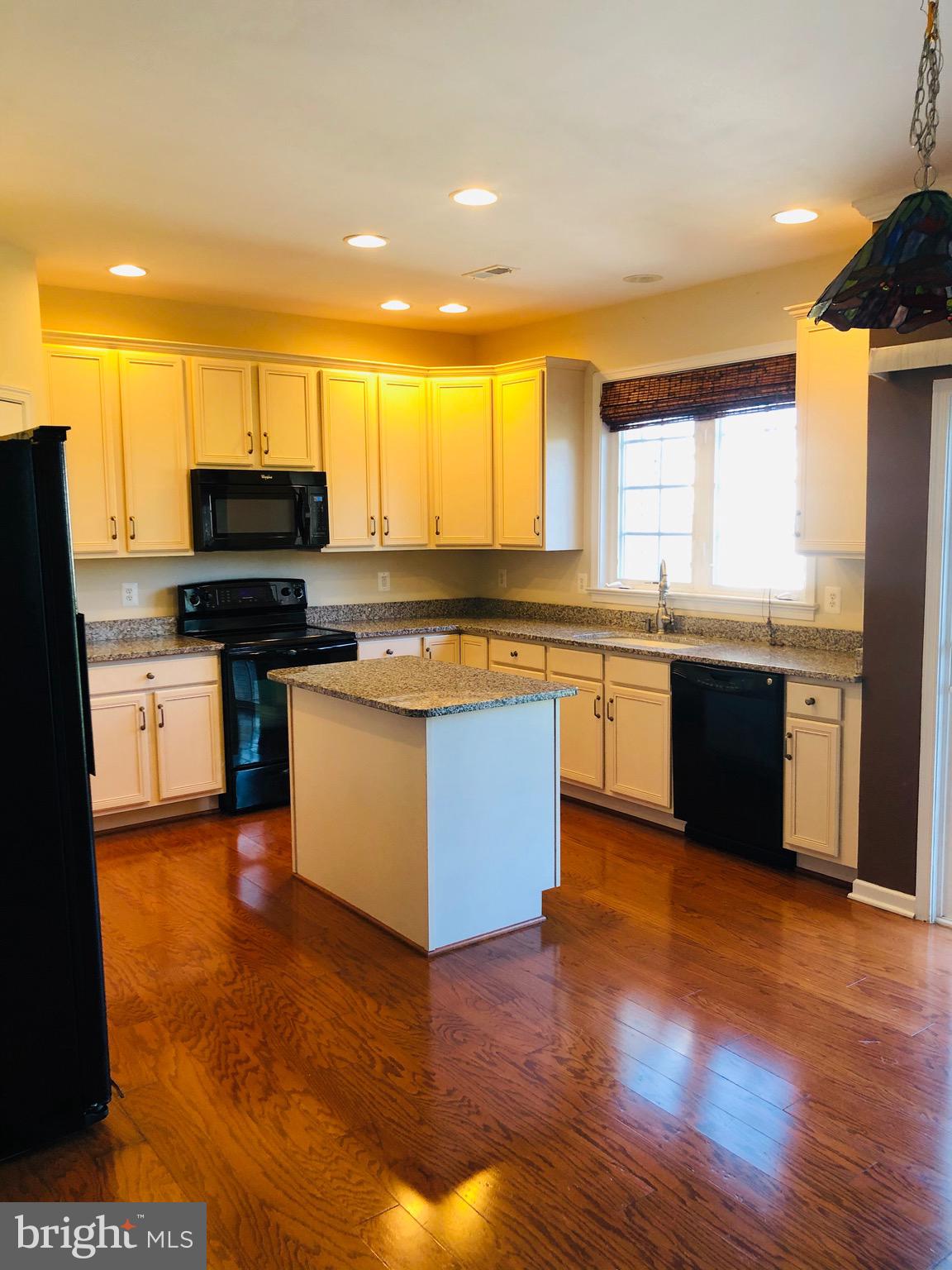 MARTINSBURG STATION - Residential