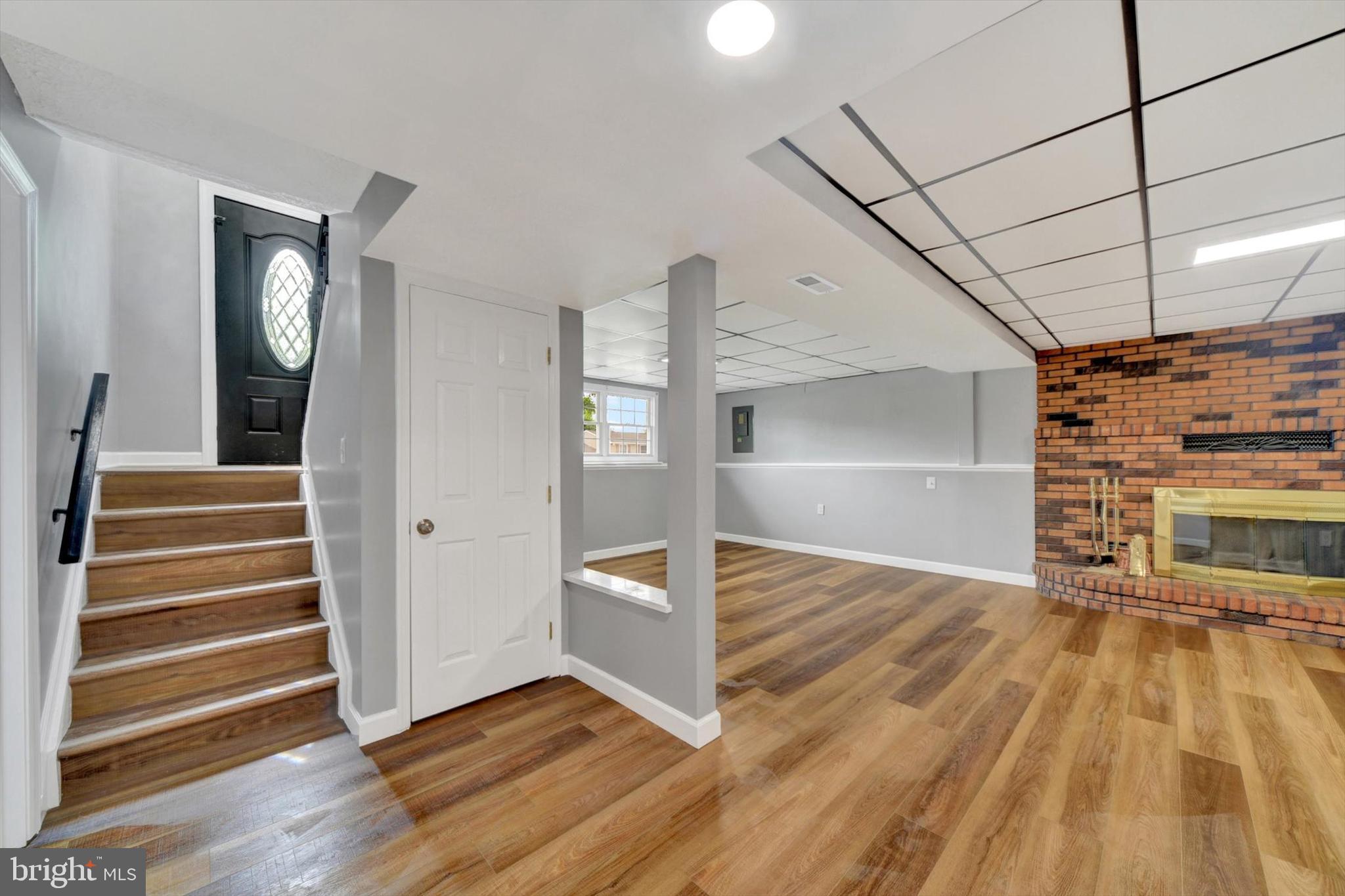 GOLDENTREE - Residential