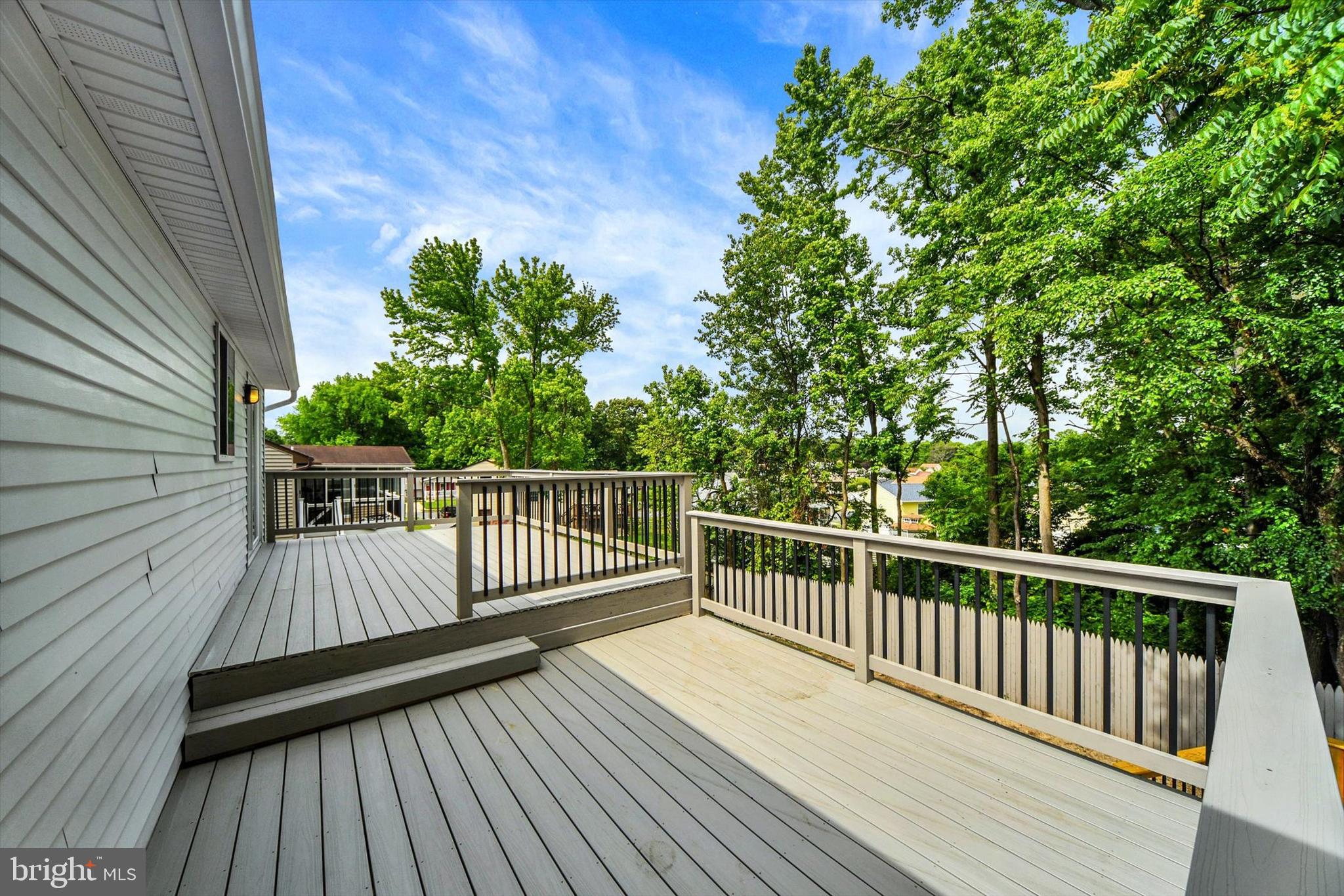 GOLDENTREE - Residential