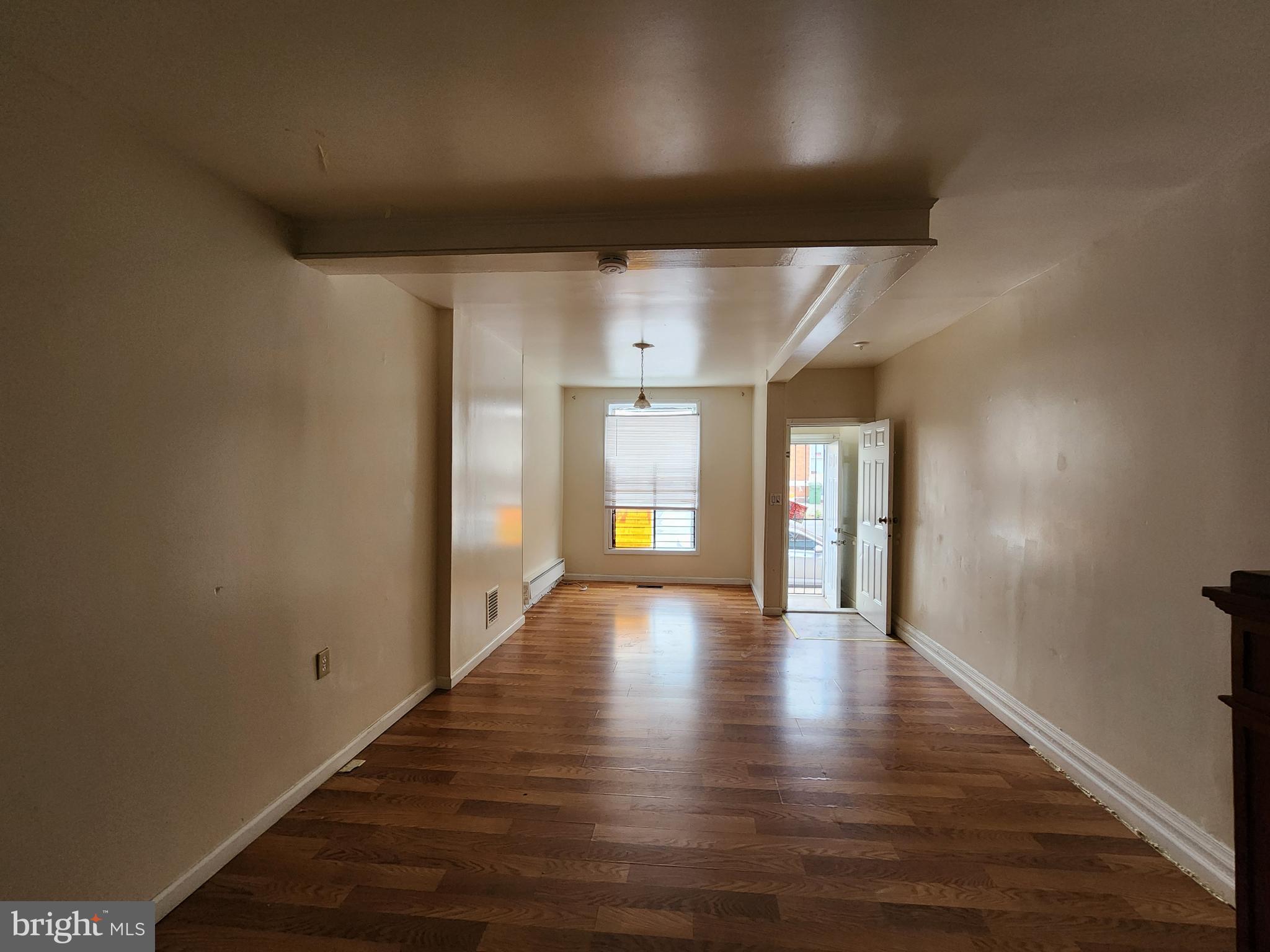 MILL HILL - Residential
