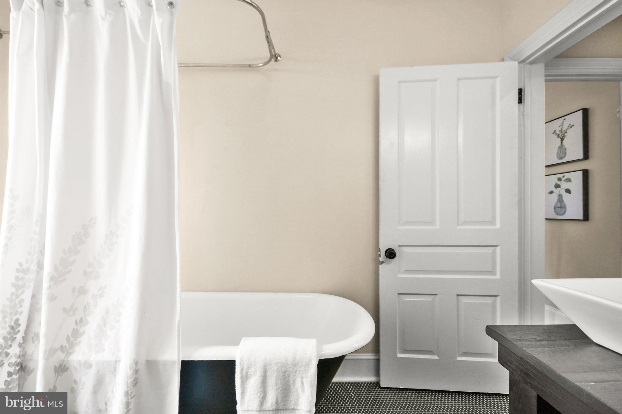 FREDERICK HISTORIC DISTRICT - Residential