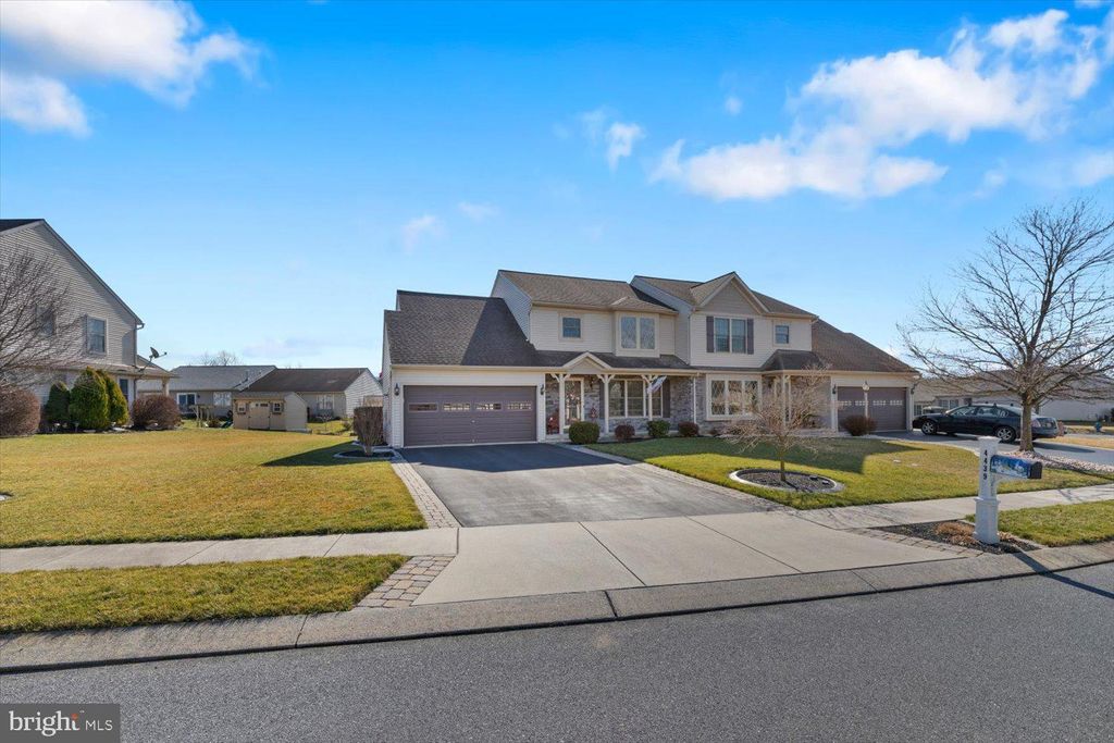 Photo of 4439 GREEN PARK, MOUNT JOY, PA 17552 (MLS # PALA2030492)