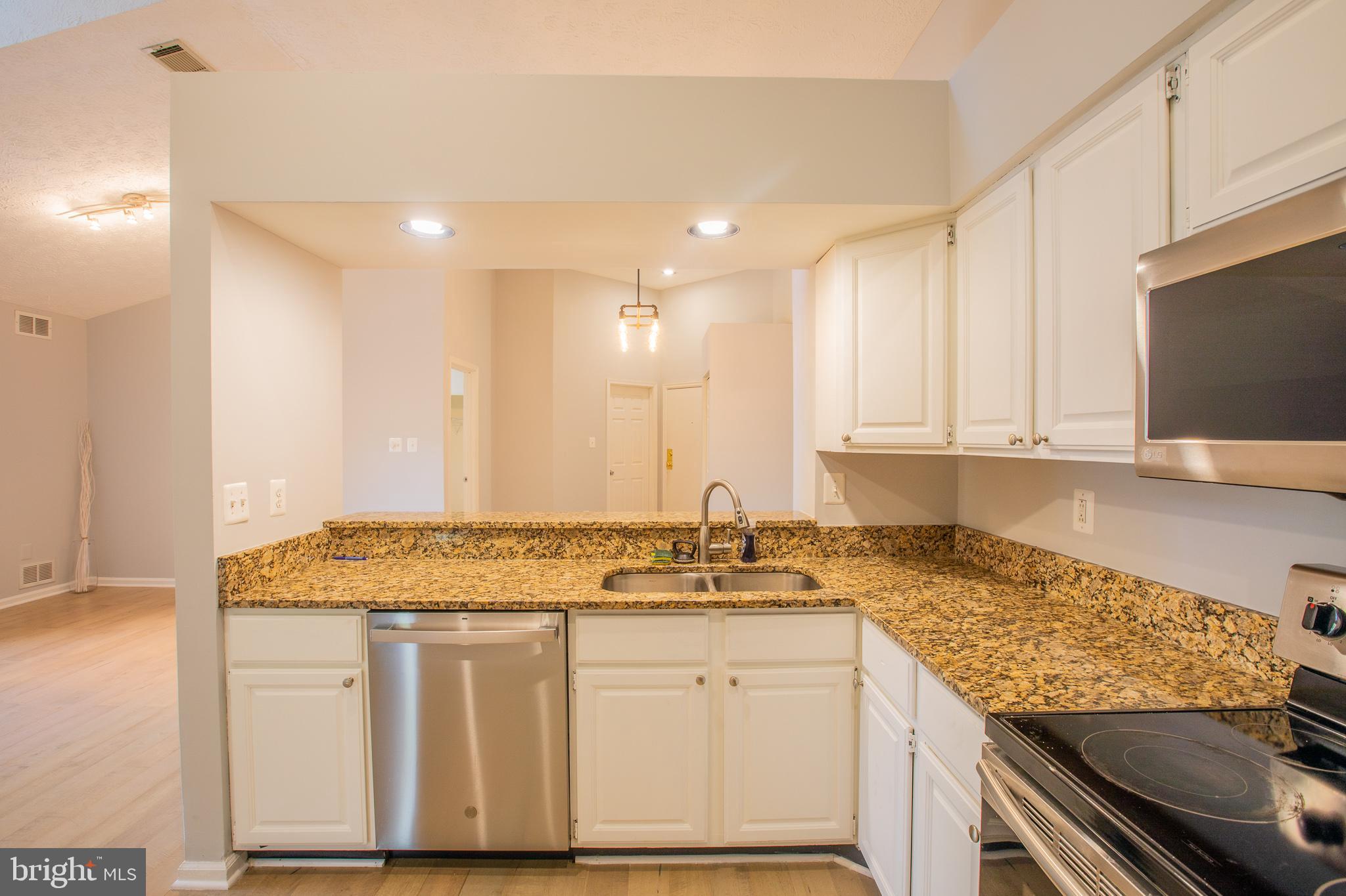 GERMANTOWN - Residential Lease