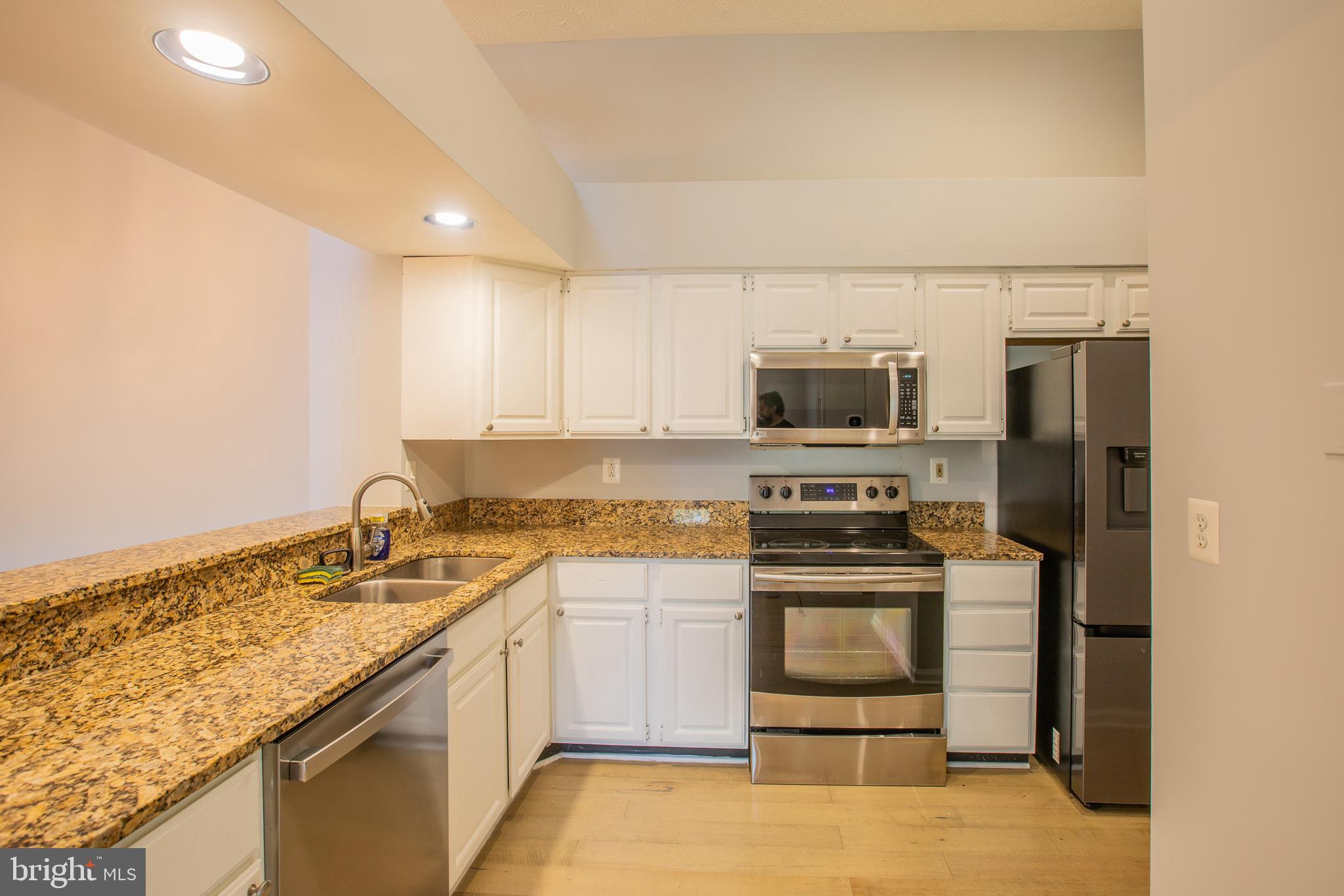 GERMANTOWN - Residential Lease