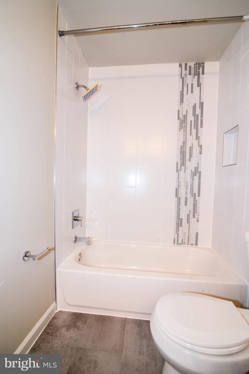 HAMPSHIRE - Residential