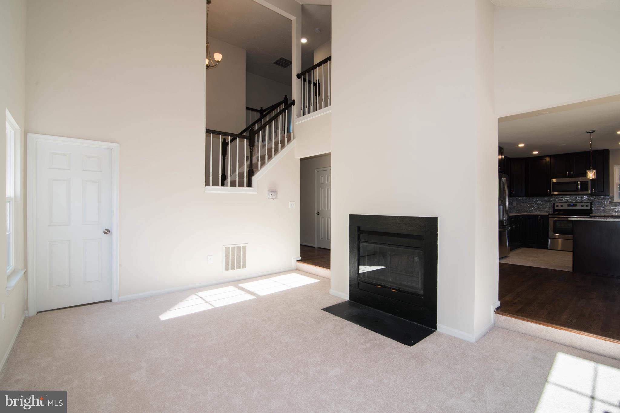 HAMPSHIRE - Residential