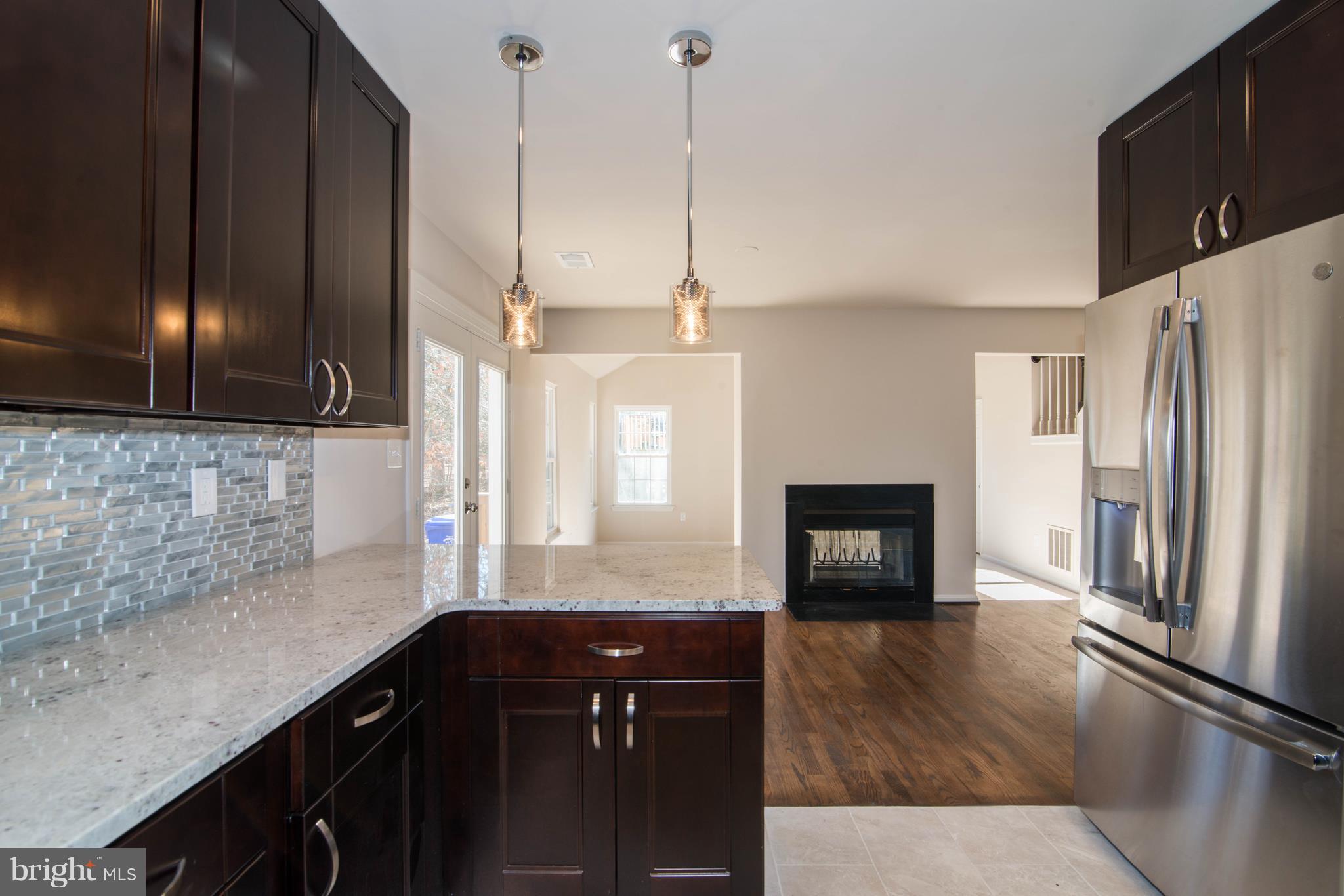 HAMPSHIRE - Residential