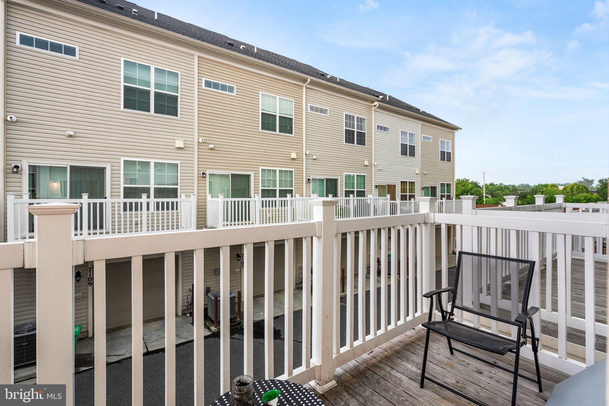 BRICK YARD STATION - Residential