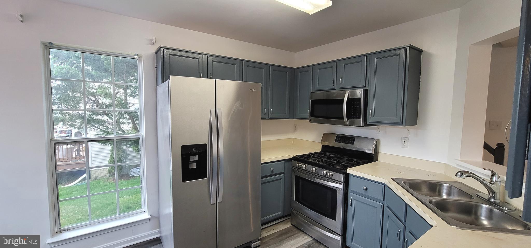 MAPLE WOODS - Residential Lease