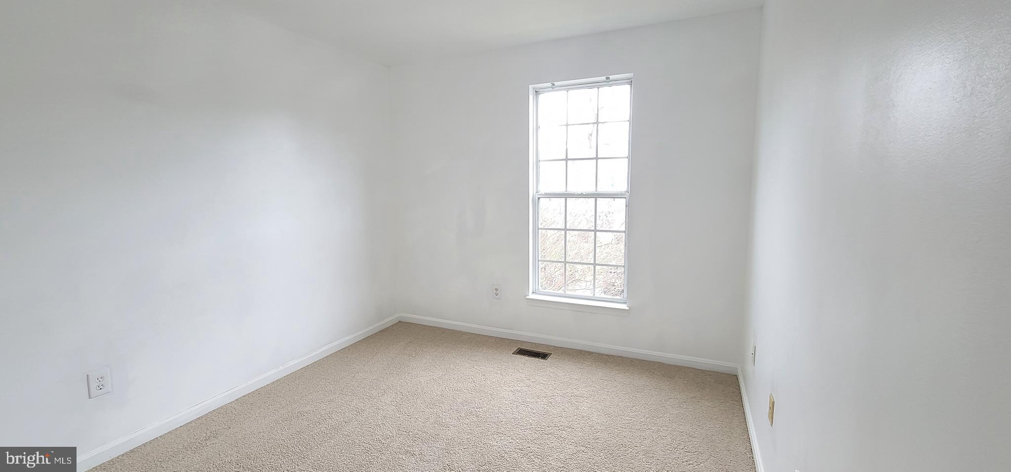 MAPLE WOODS - Residential Lease