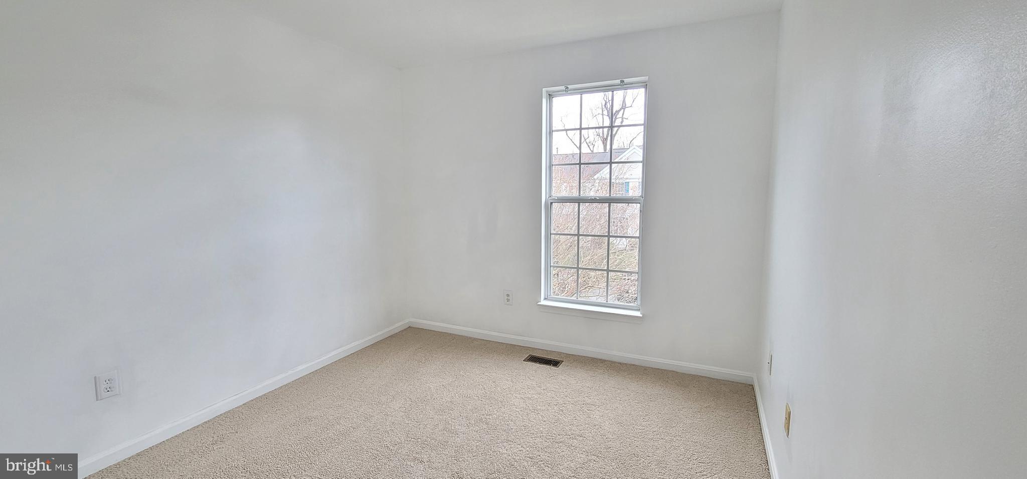 MAPLE WOODS - Residential Lease