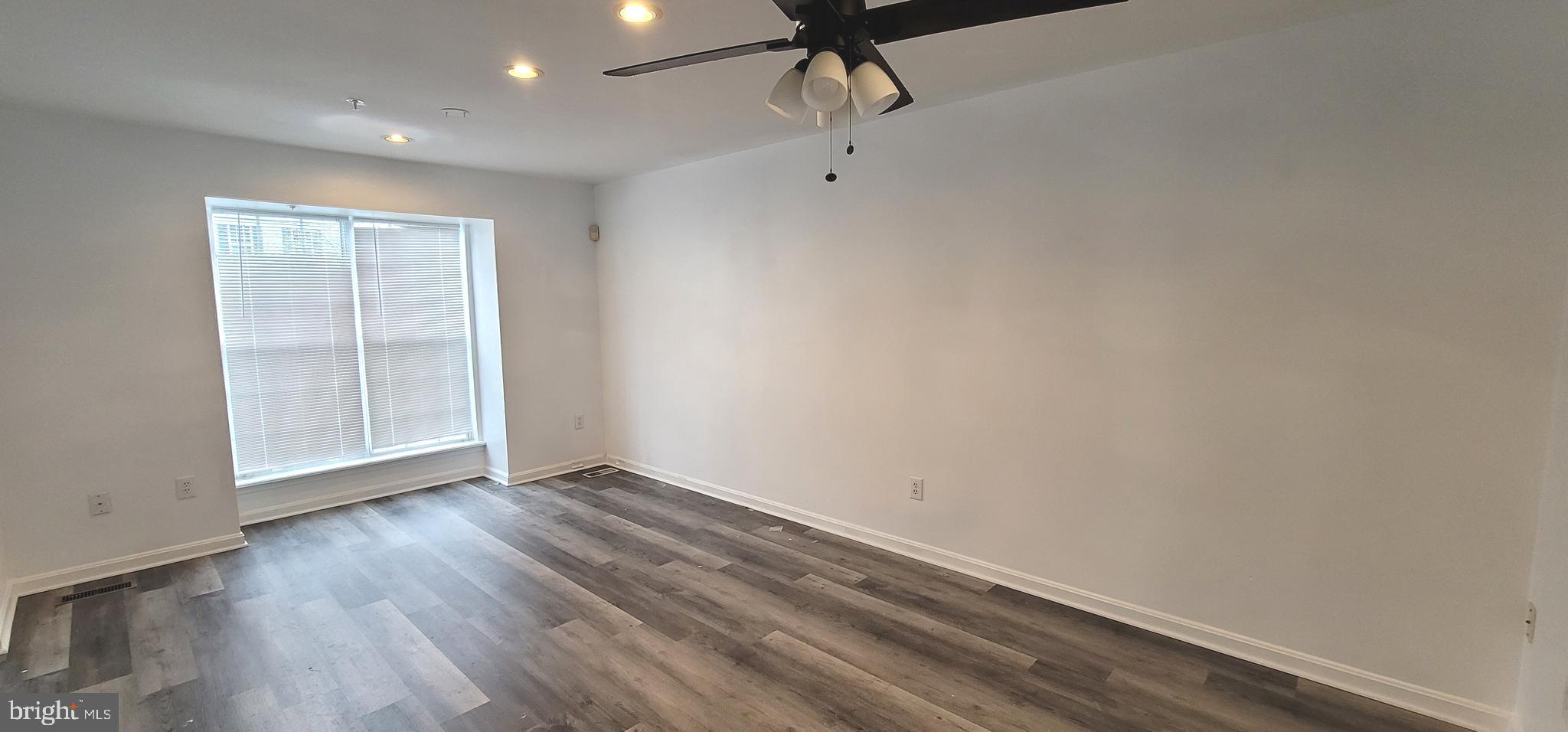 MAPLE WOODS - Residential Lease