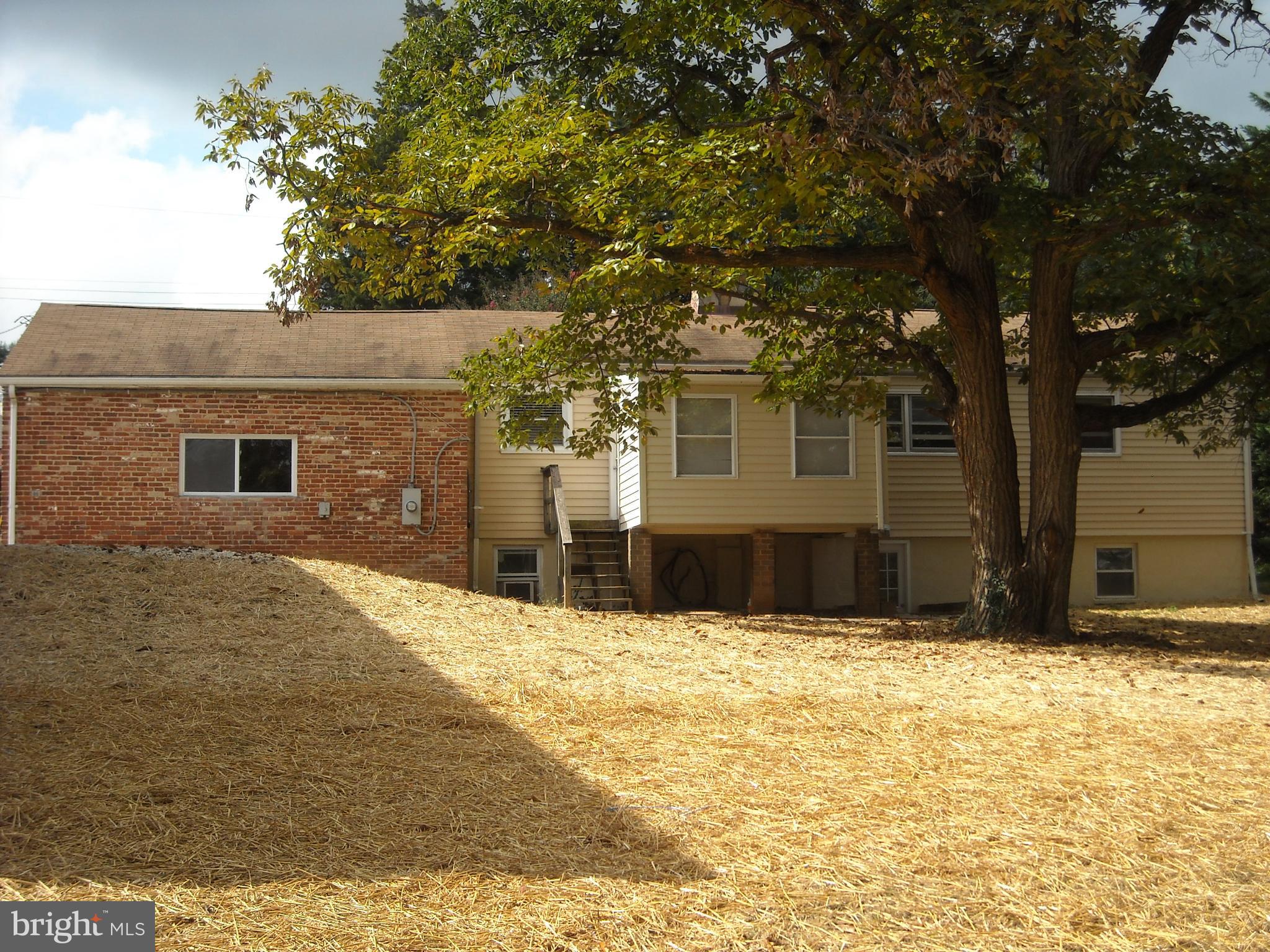 FAIRHILL ON THE BOULEVRD - Residential