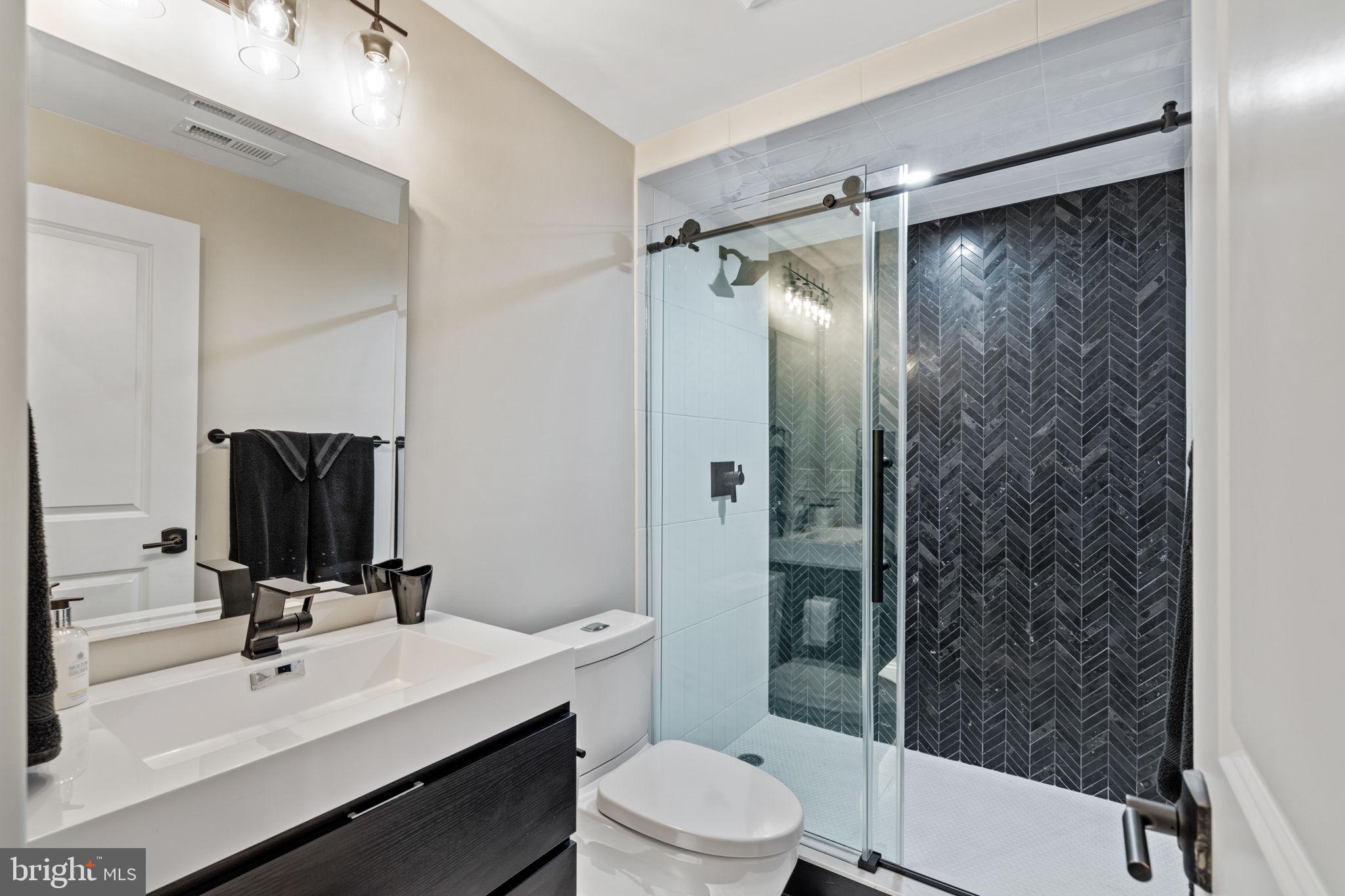 MANAYUNK - Residential