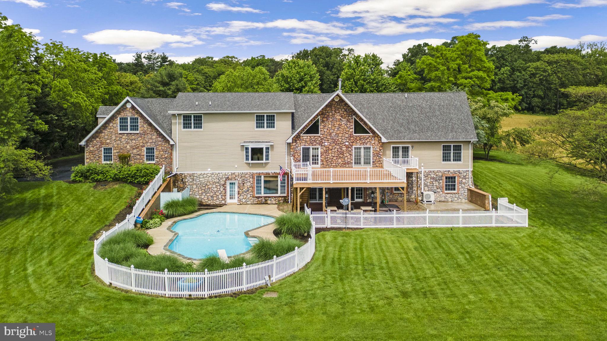 CHAMBERSBURG - Residential