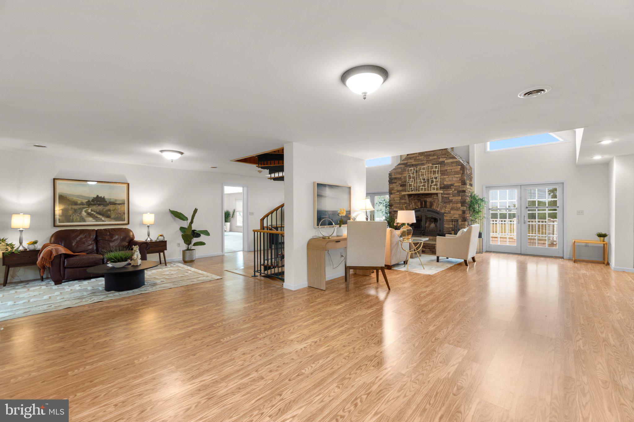 CHAMBERSBURG - Residential