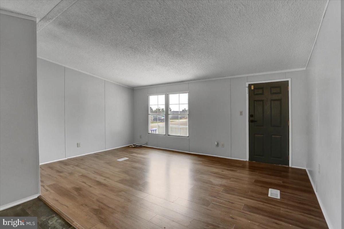 HIGHLAND MANOR - Residential