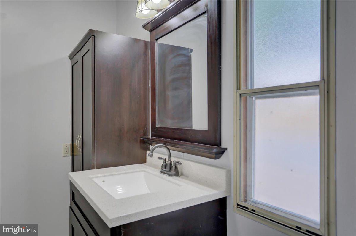 HIGHLAND MANOR - Residential