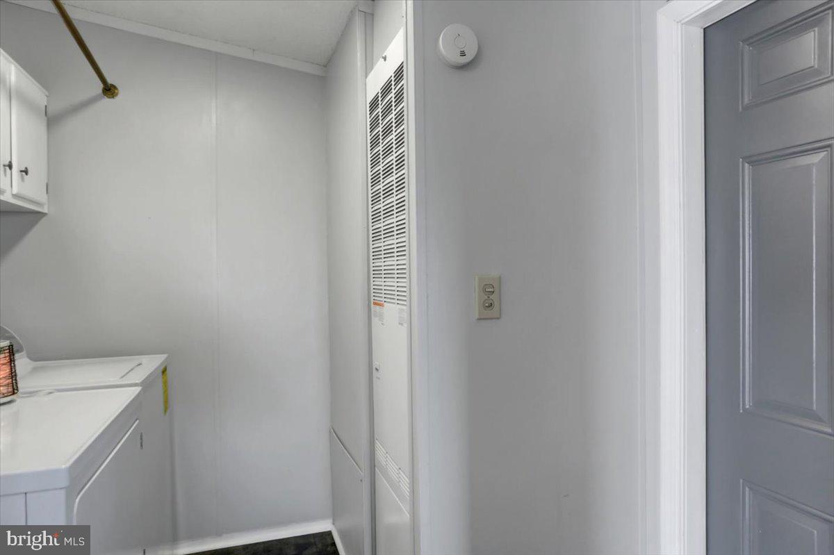 HIGHLAND MANOR - Residential