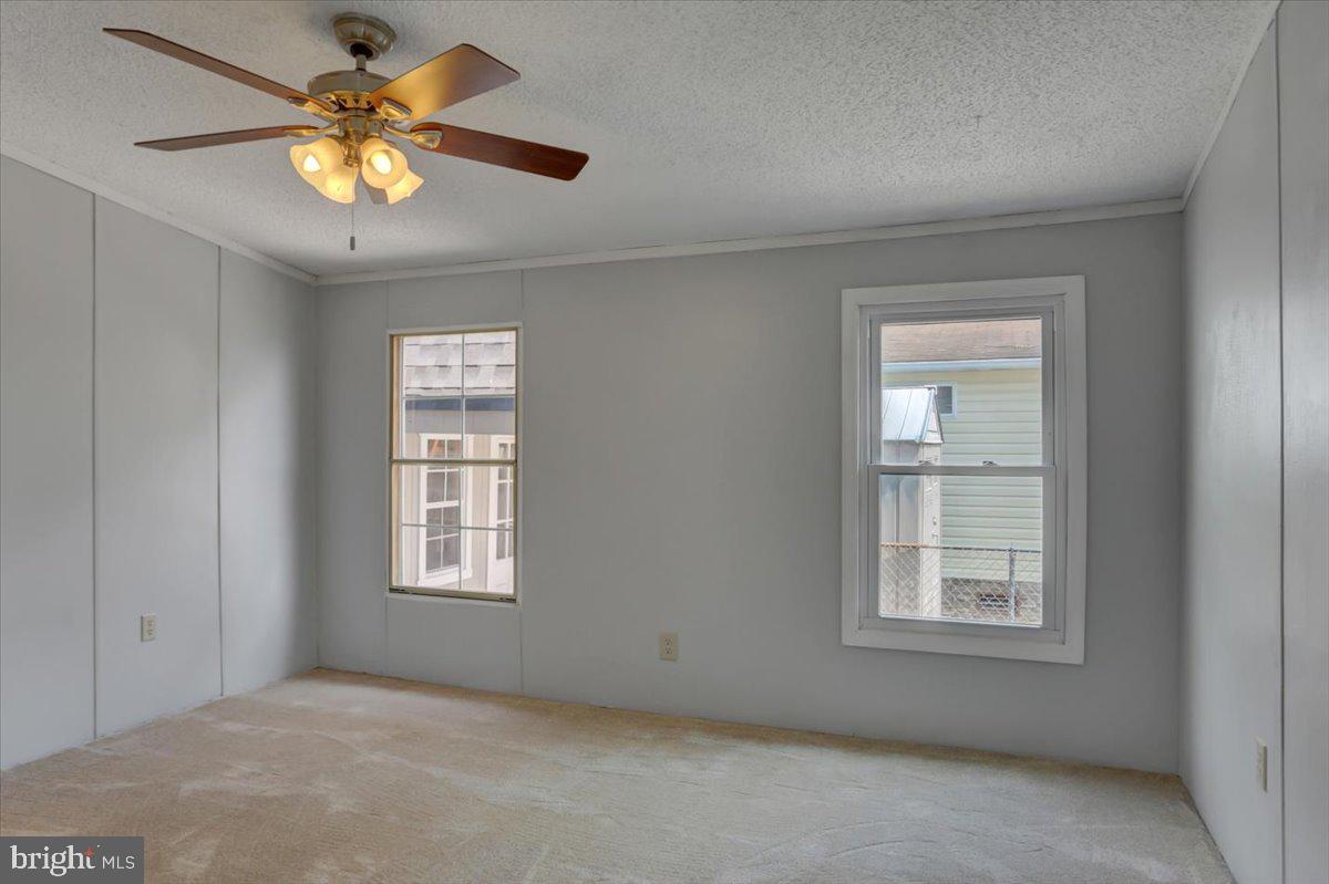 HIGHLAND MANOR - Residential