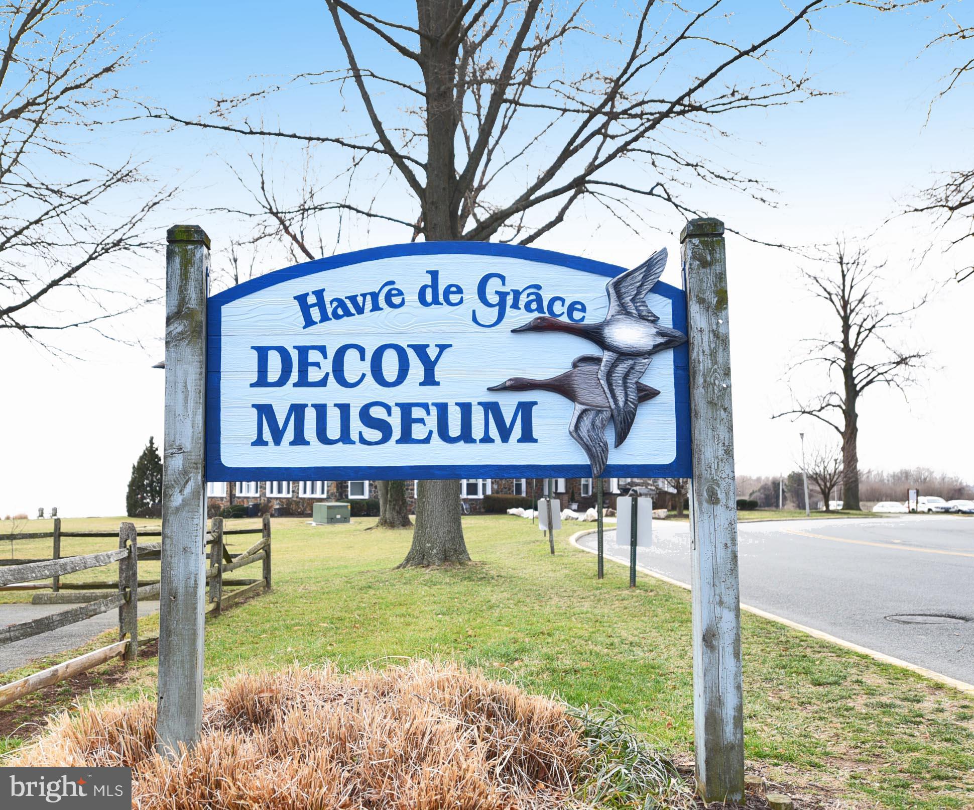 SENECA POINTE - Residential