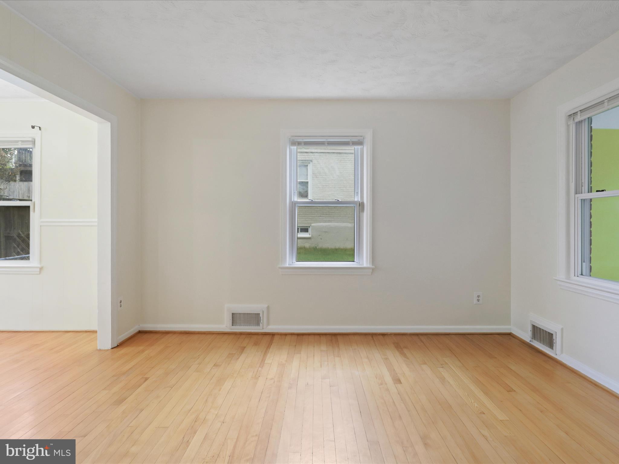 JEFFERSON MANOR - Residential Lease