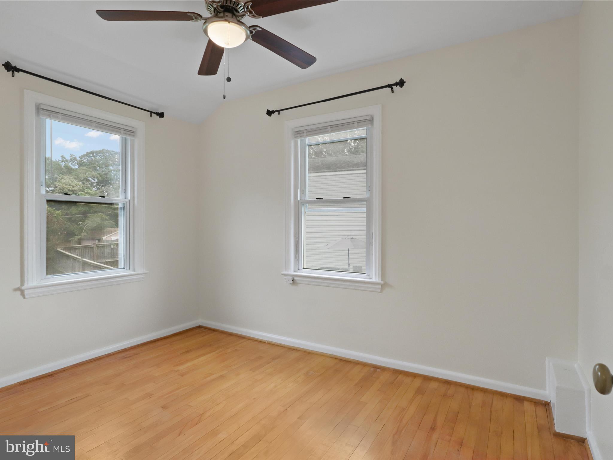 JEFFERSON MANOR - Residential Lease