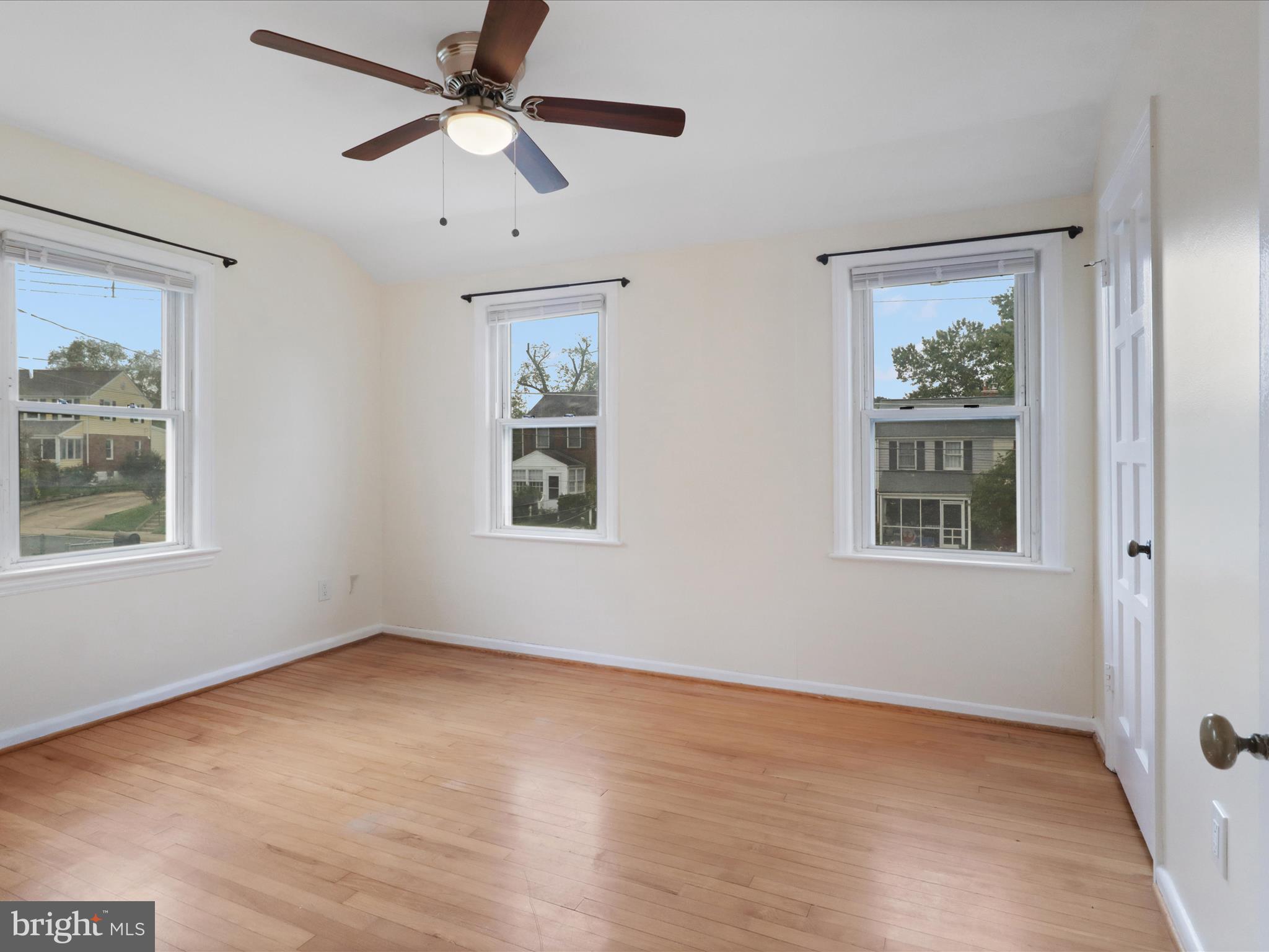 JEFFERSON MANOR - Residential Lease