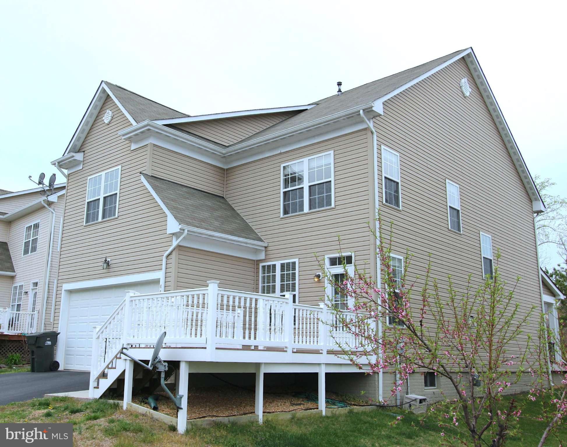 DAHLIA PARK OF WILDEWOOD - Residential