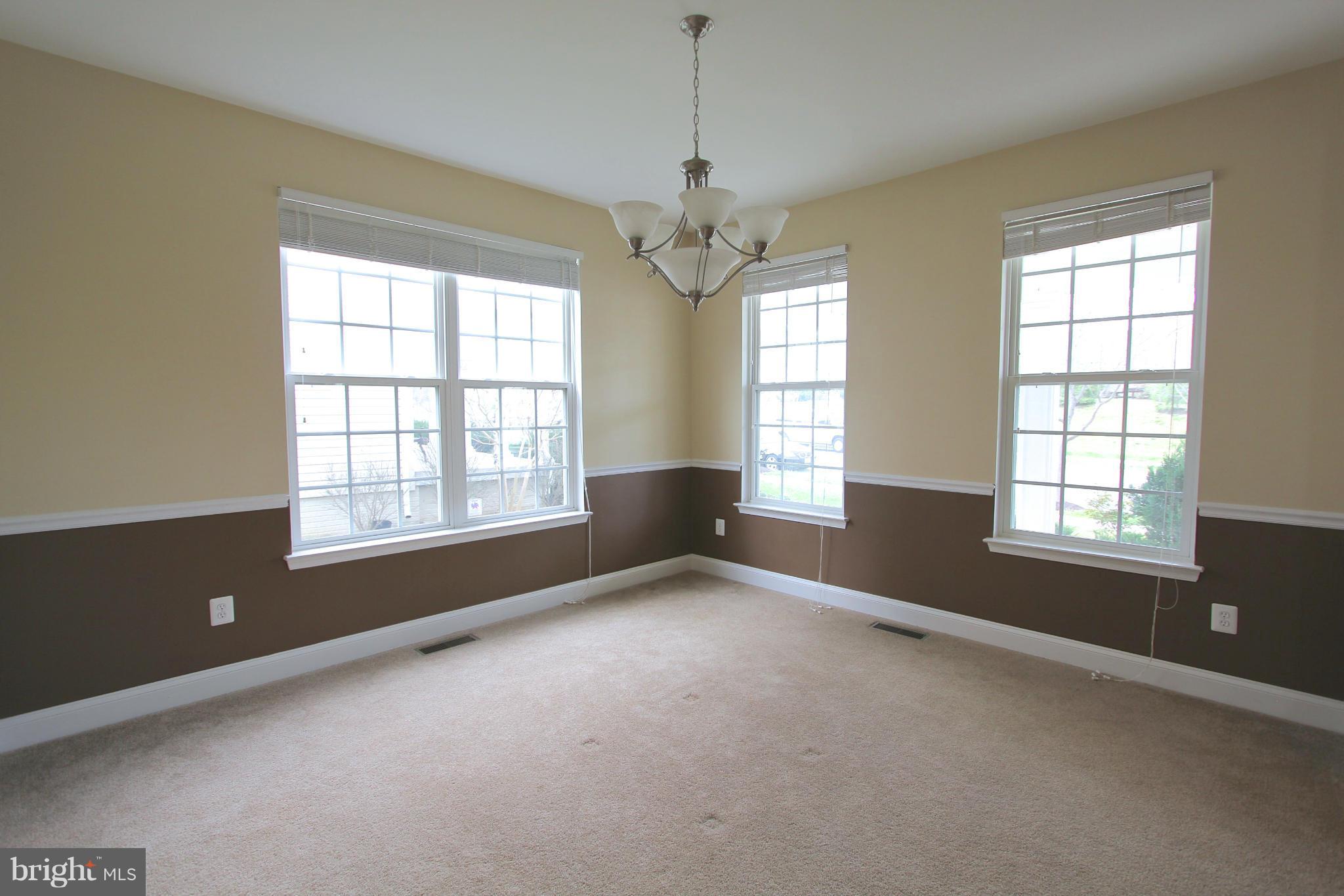 DAHLIA PARK OF WILDEWOOD - Residential