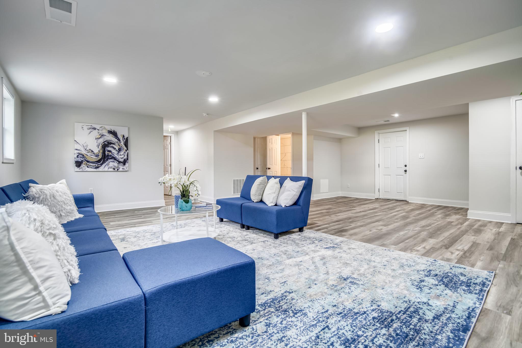 CHELTENHAM WOODS - Residential