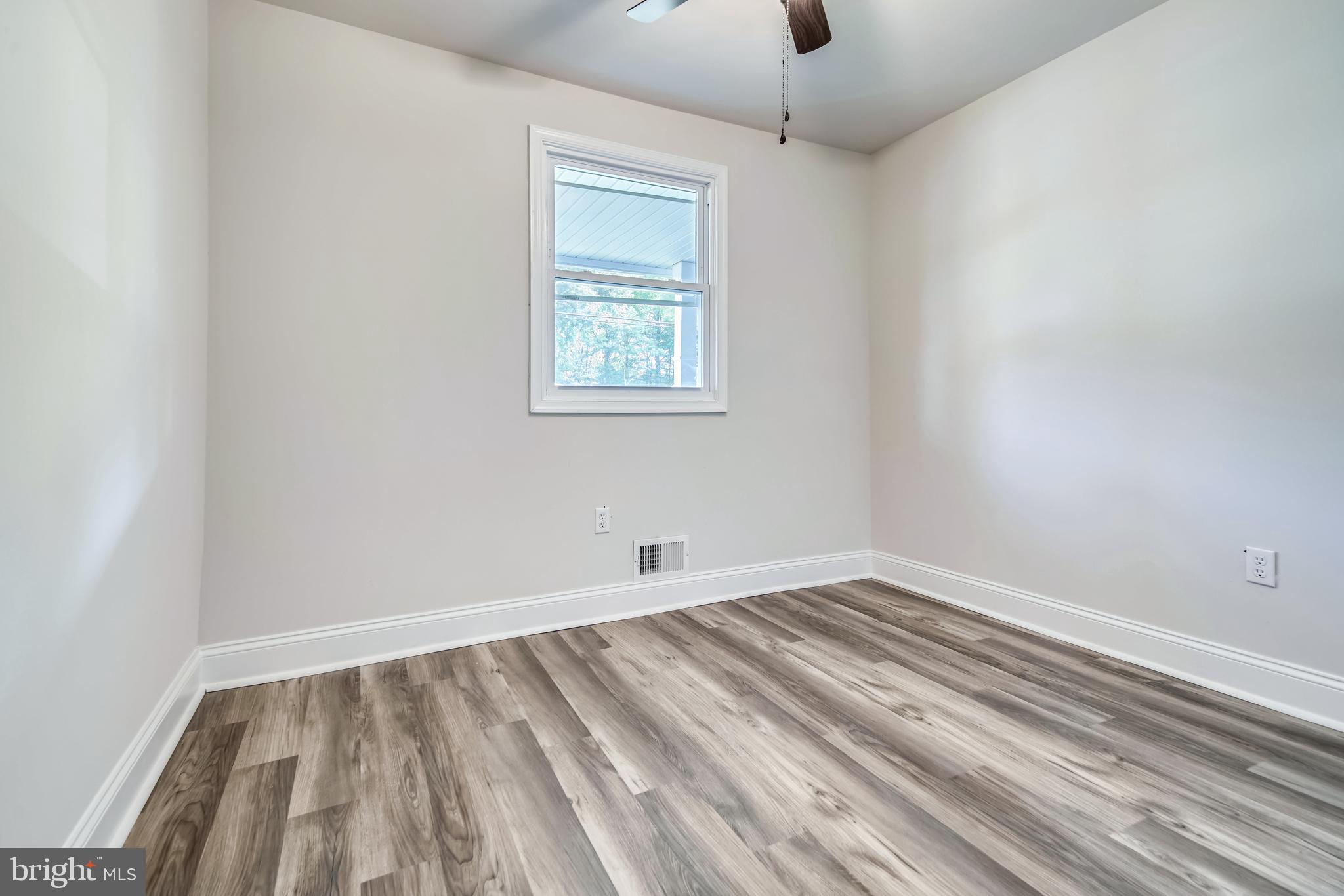 CHELTENHAM WOODS - Residential