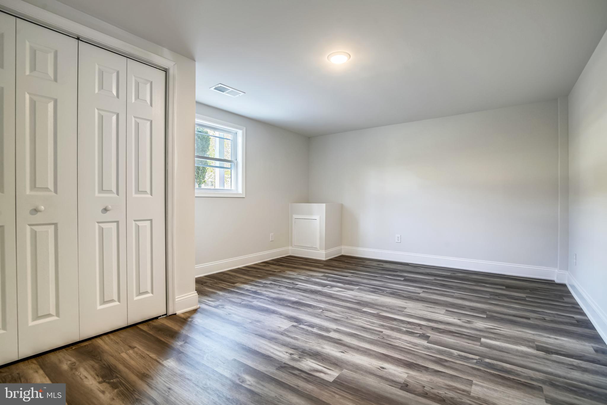 CHELTENHAM WOODS - Residential