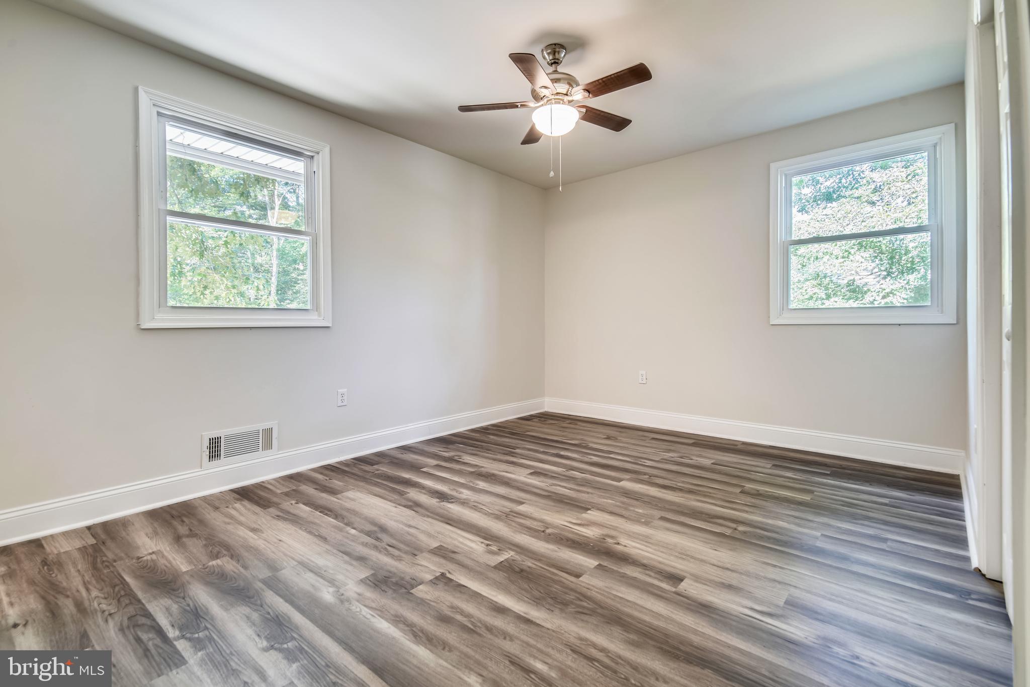 CHELTENHAM WOODS - Residential