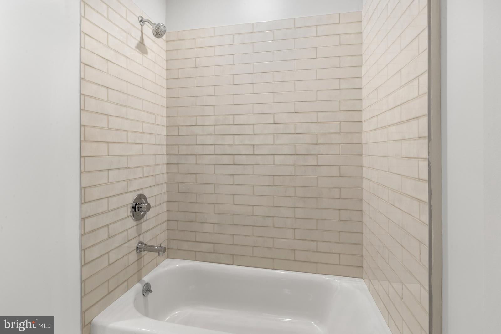 FRANCISVILLE - Residential Lease