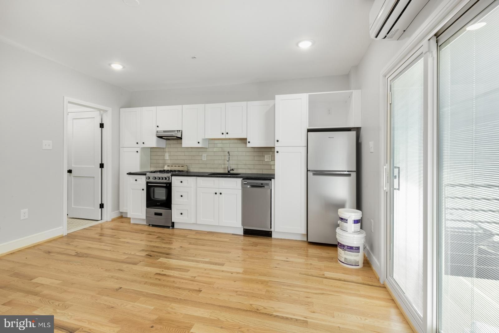 FRANCISVILLE - Residential Lease