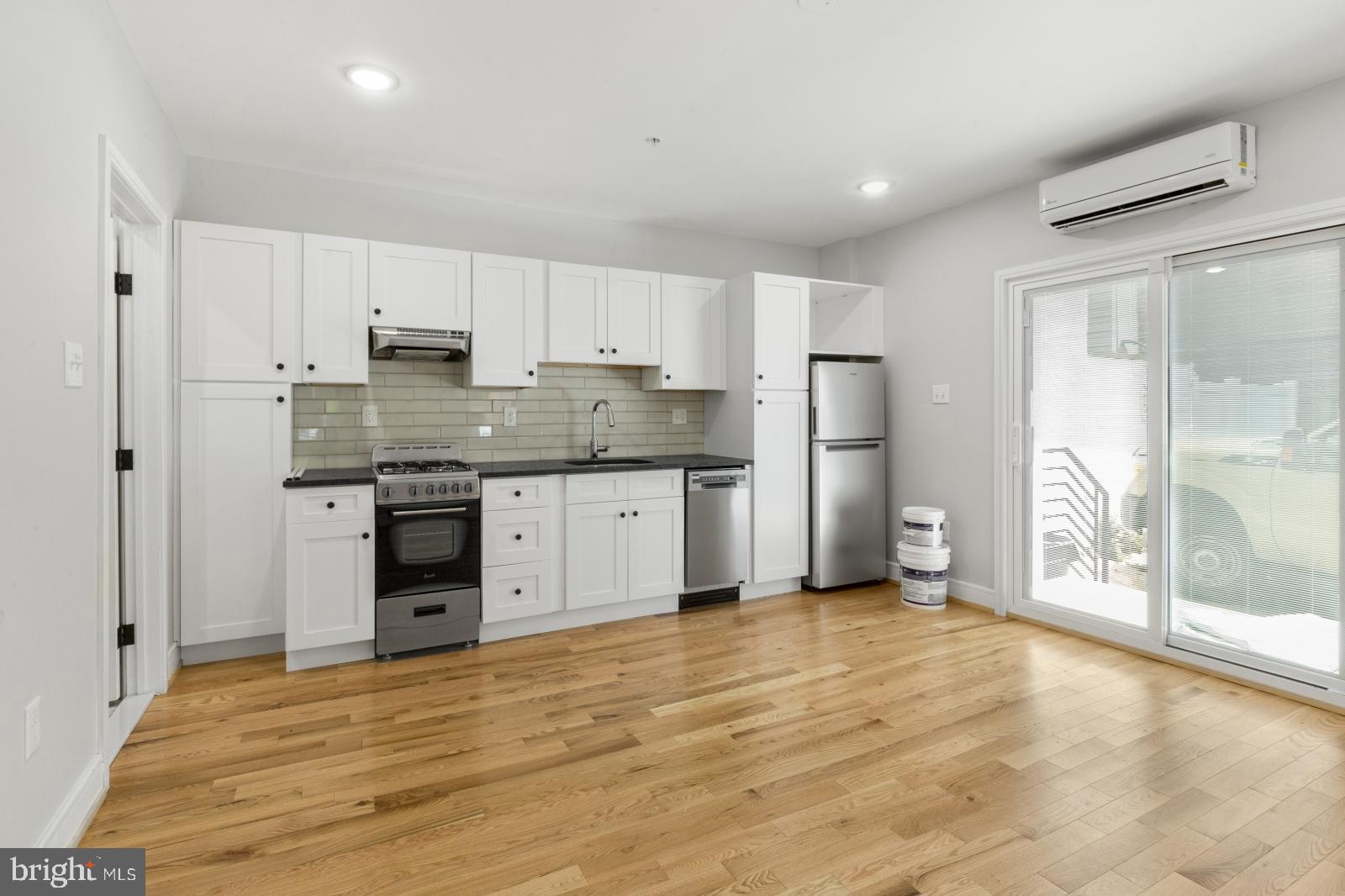 FRANCISVILLE - Residential Lease