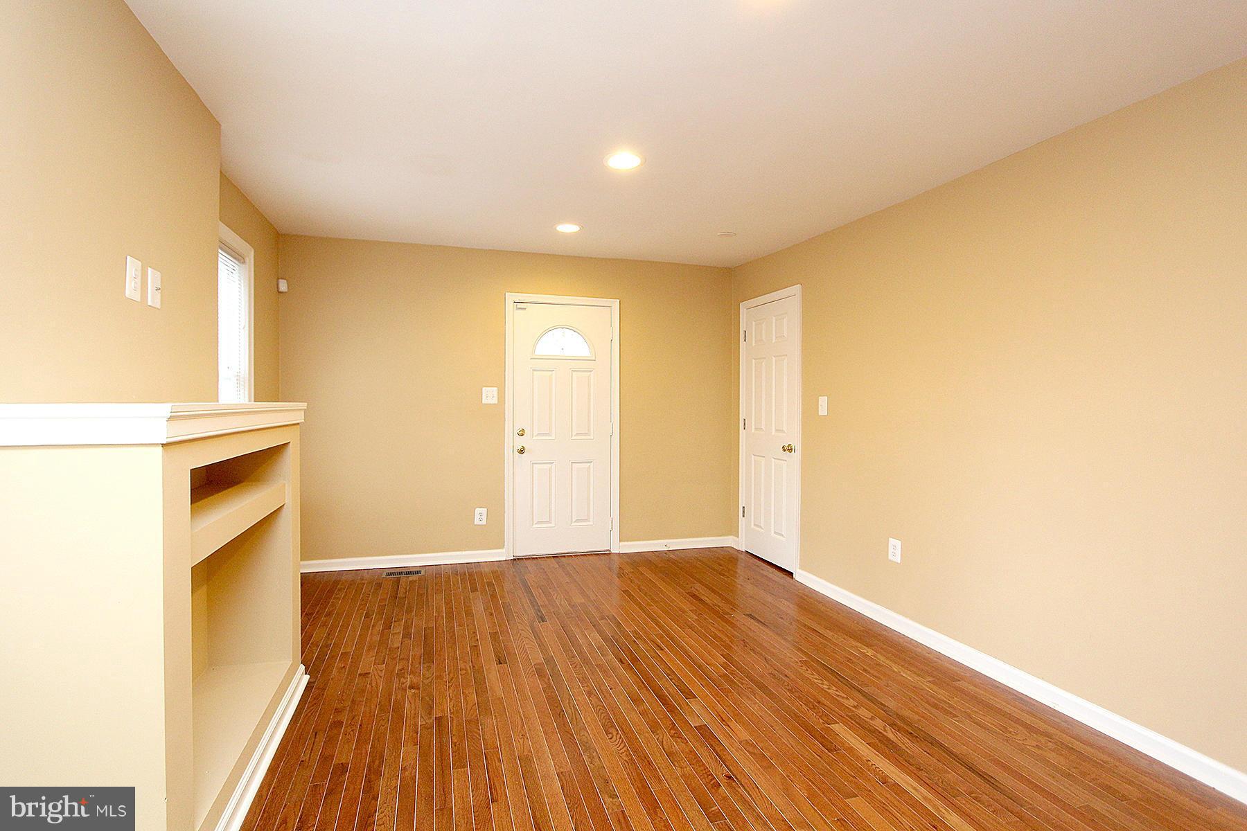 BRADBURY HEIGHTS - Residential