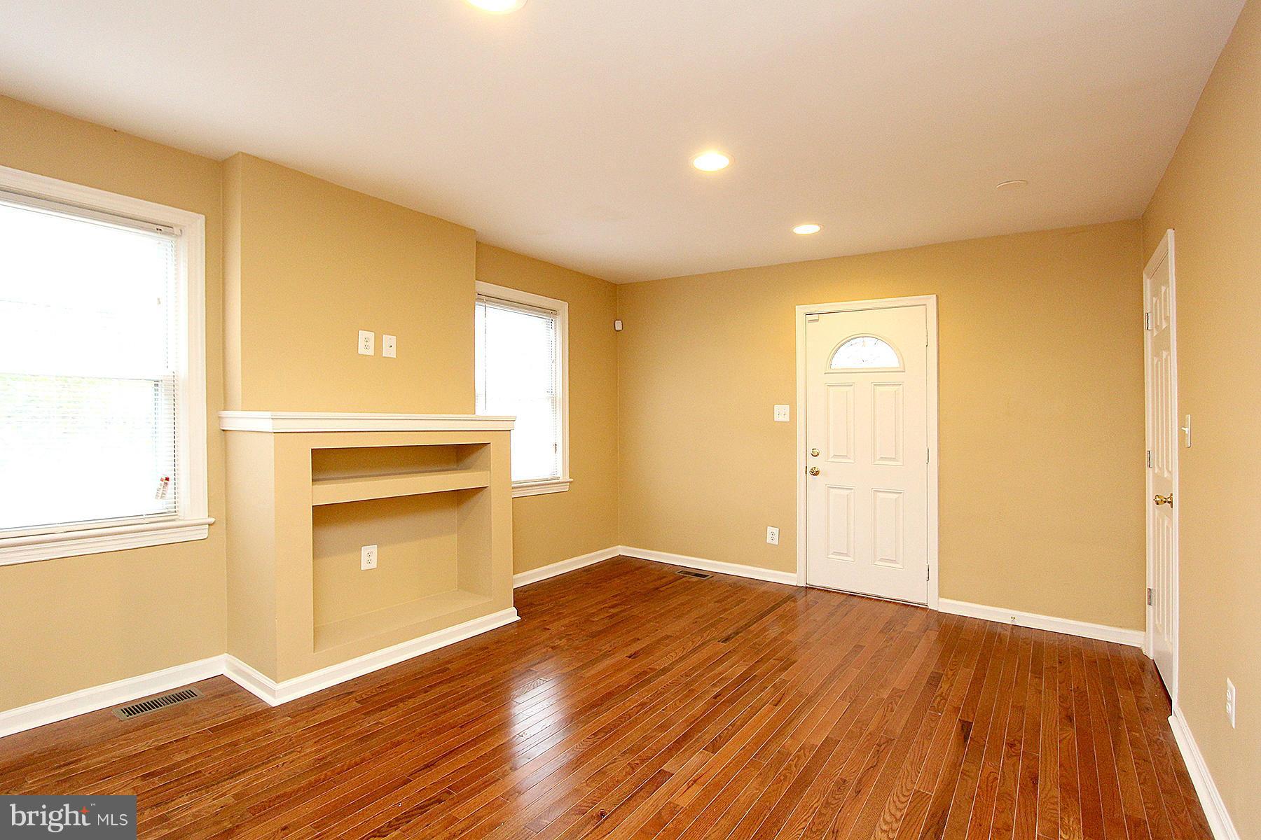 BRADBURY HEIGHTS - Residential