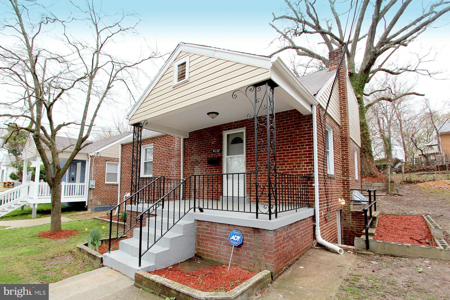 BRADBURY HEIGHTS - Residential