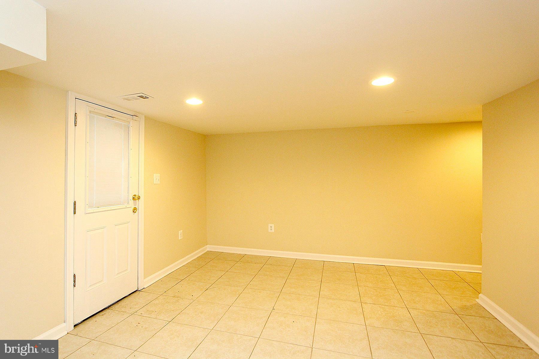 BRADBURY HEIGHTS - Residential