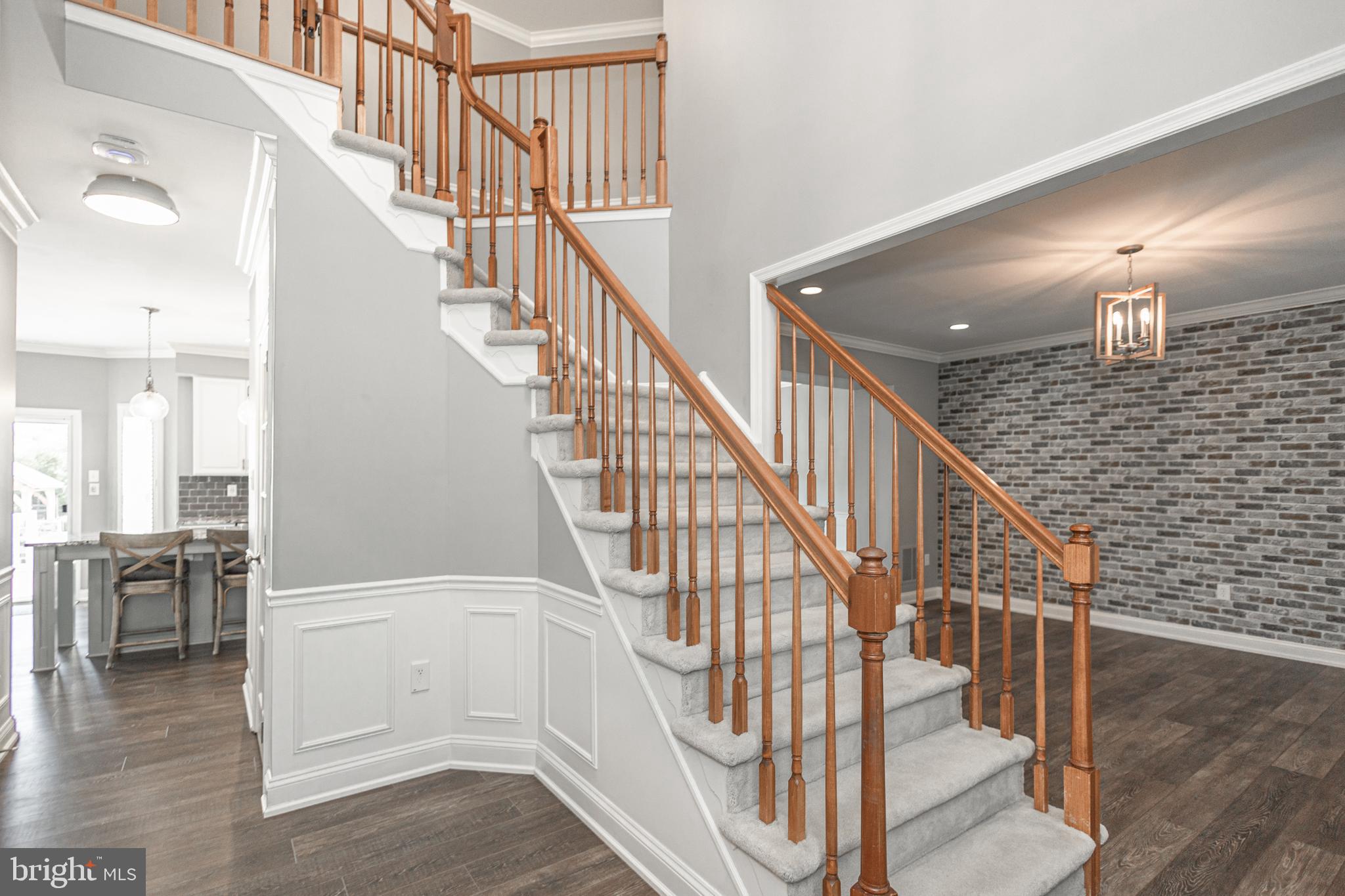 RAVEN HOLLOW - Residential