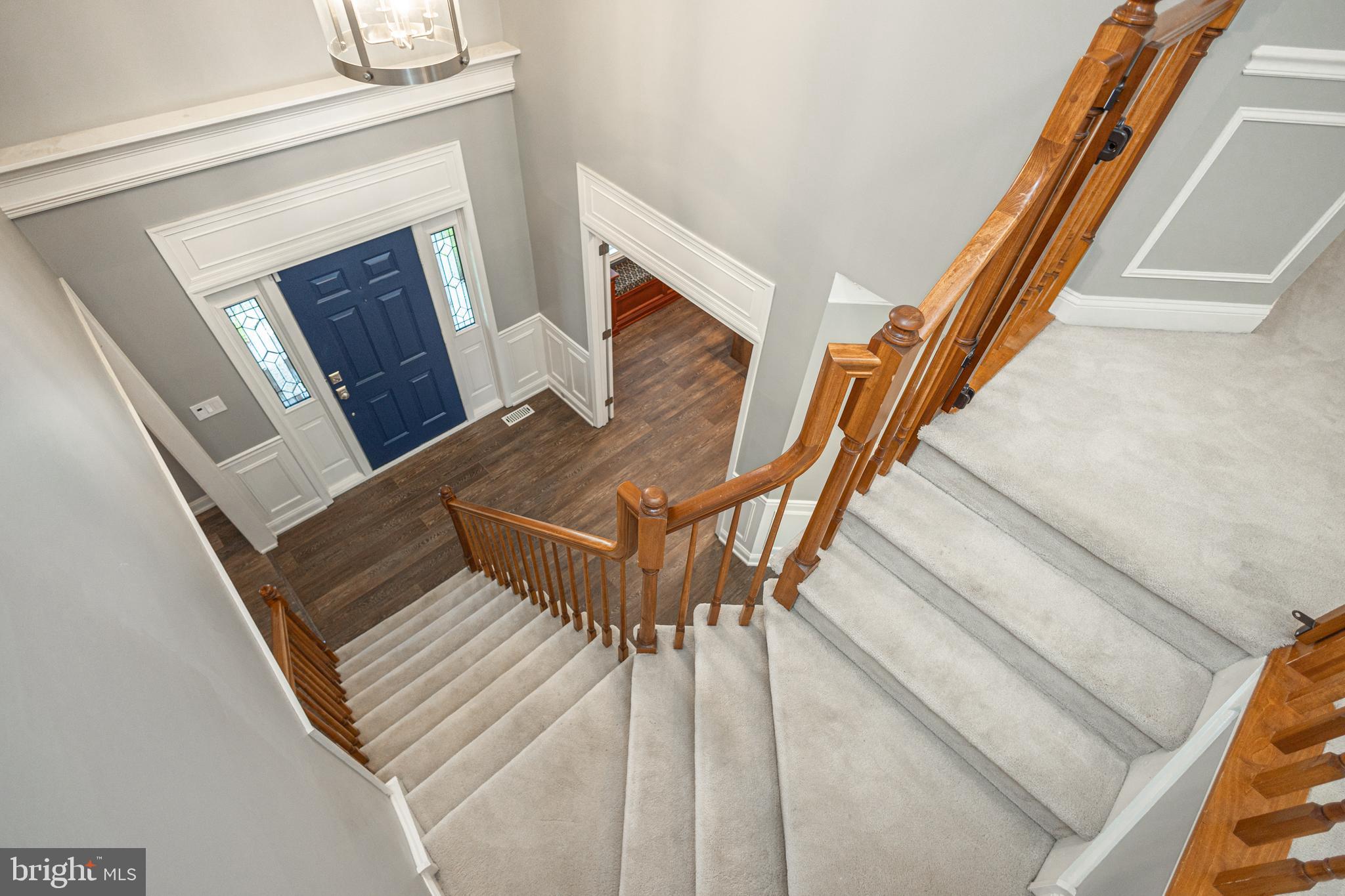 RAVEN HOLLOW - Residential