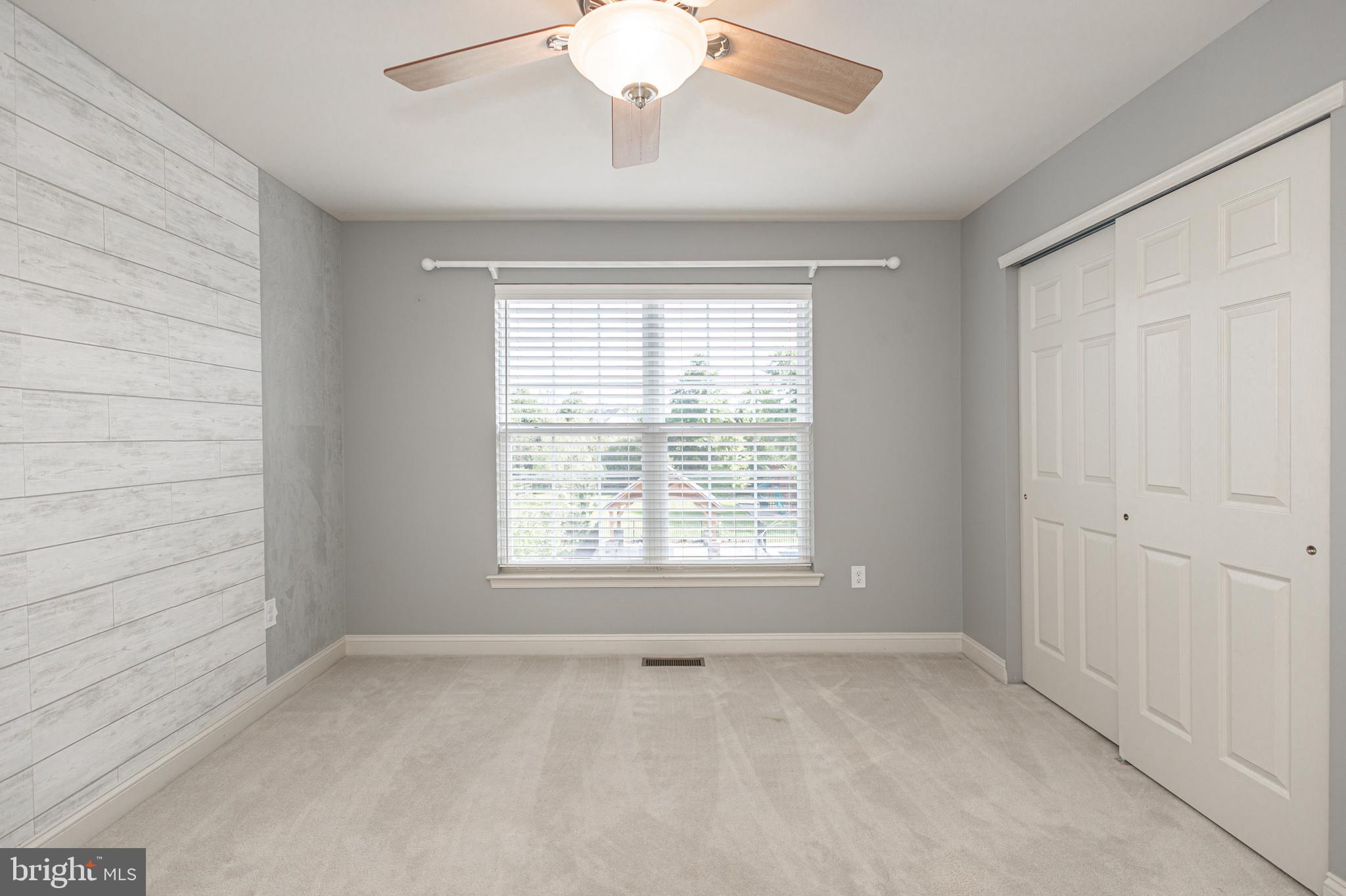 RAVEN HOLLOW - Residential