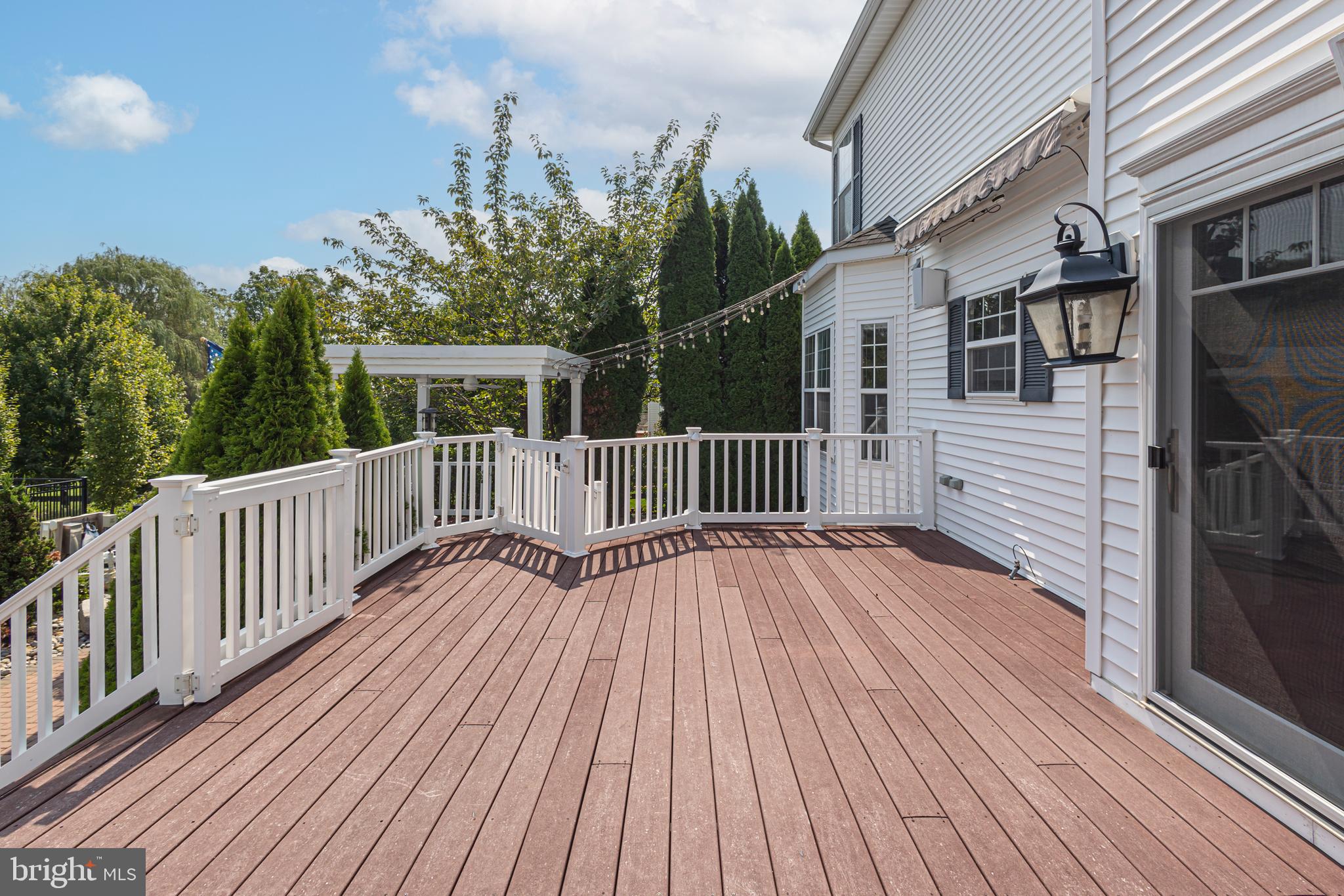 RAVEN HOLLOW - Residential