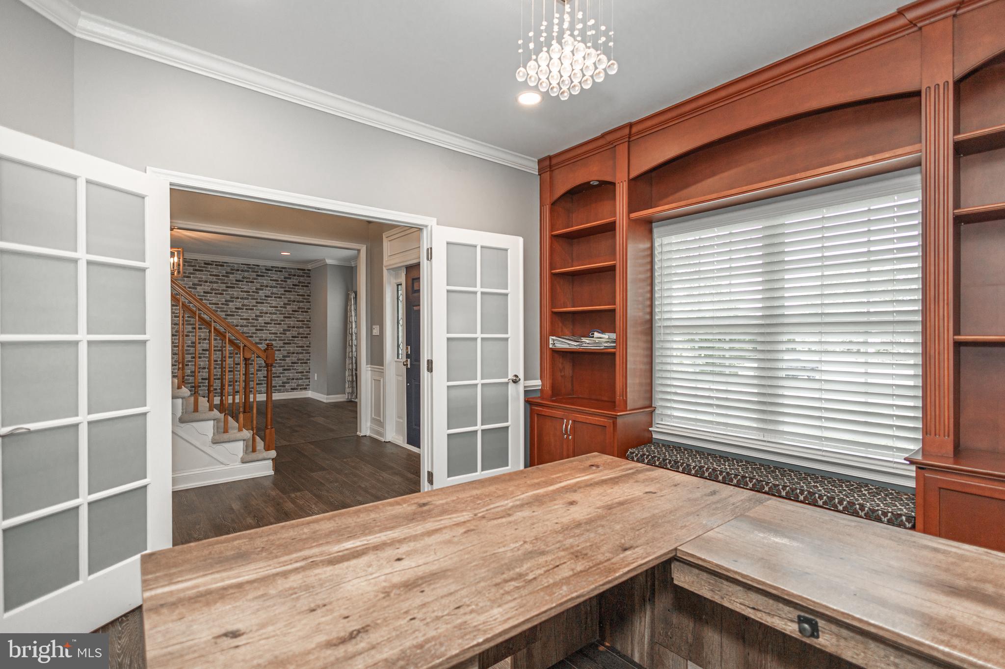 RAVEN HOLLOW - Residential