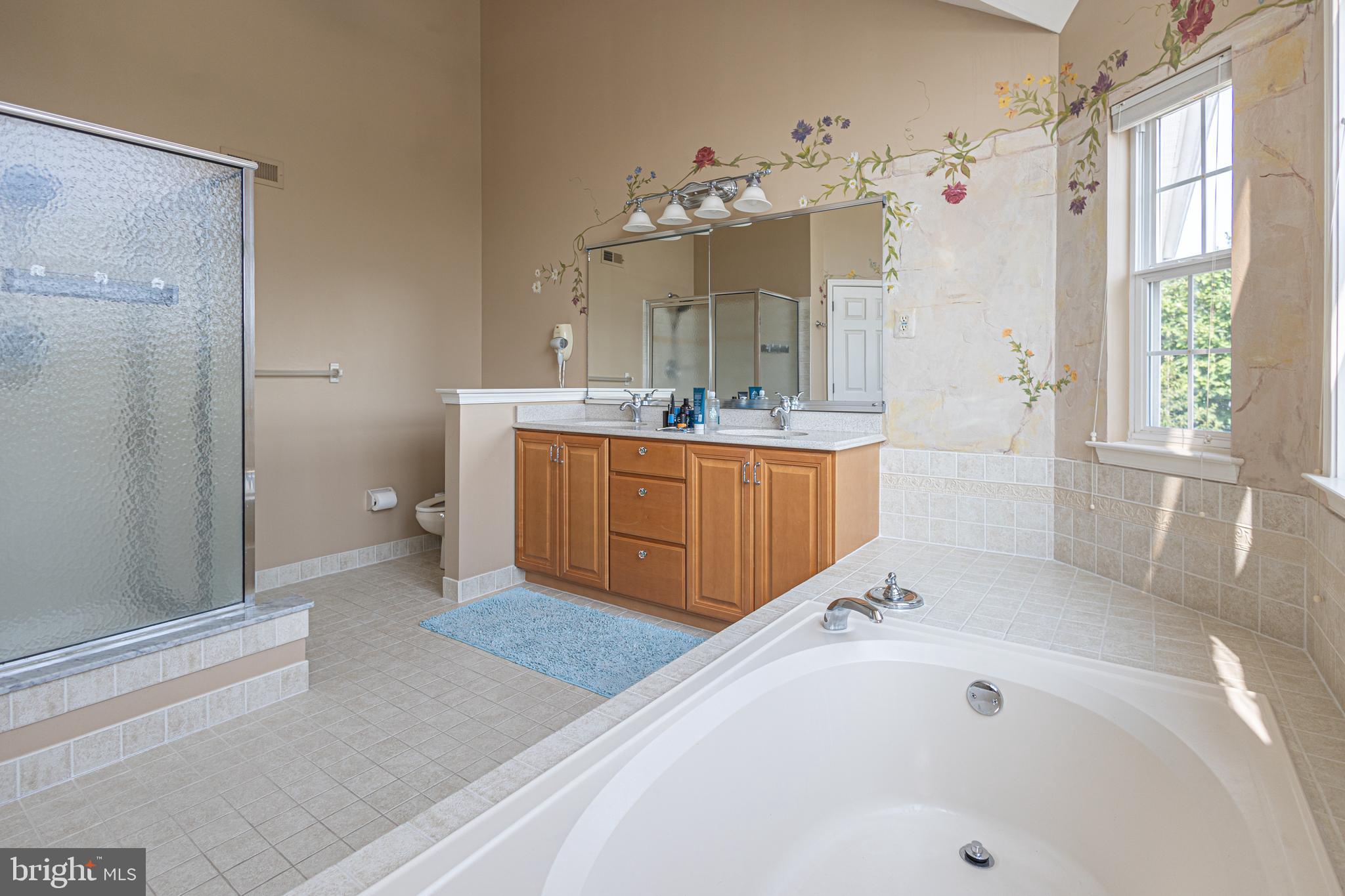 RAVEN HOLLOW - Residential