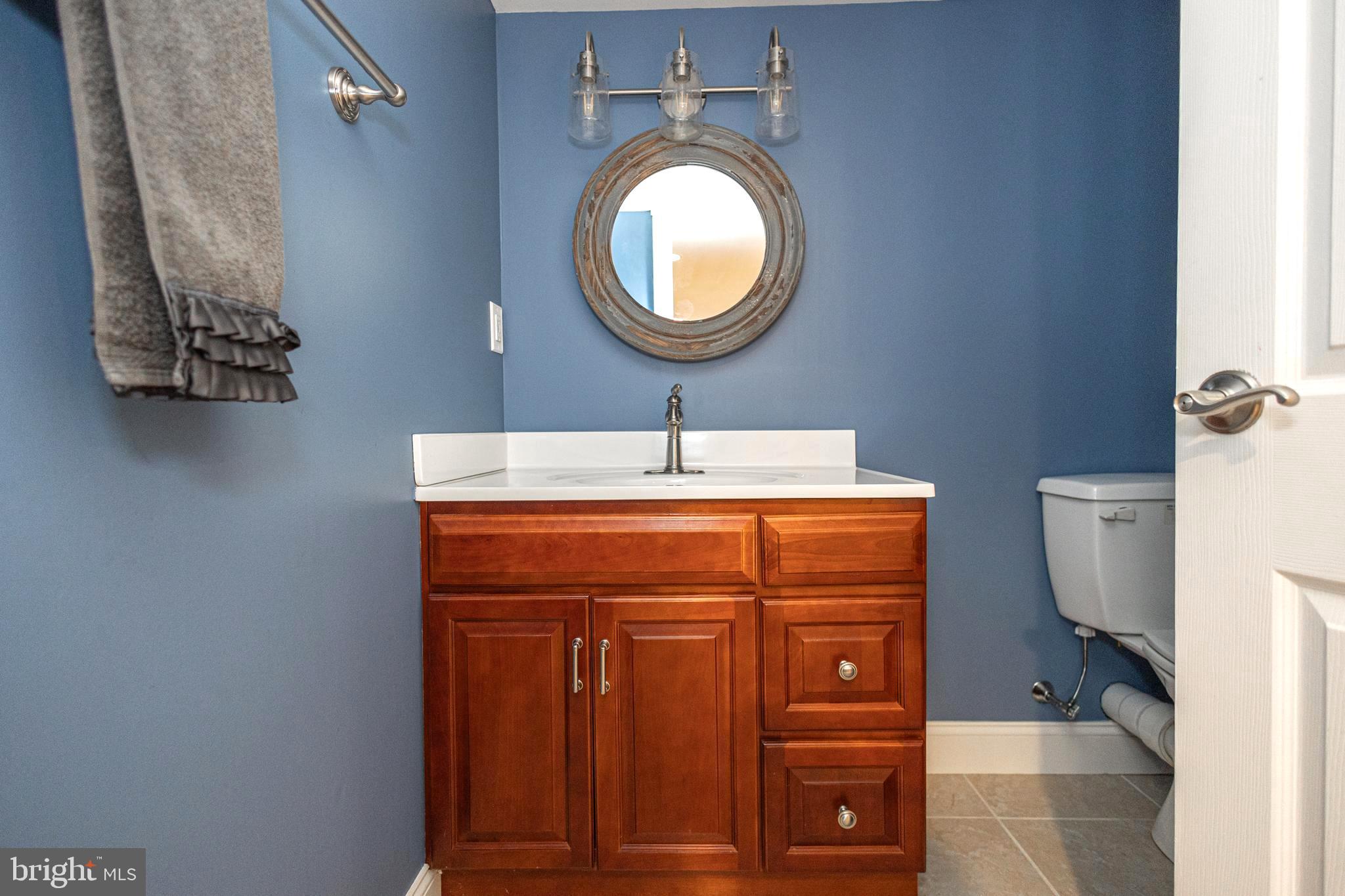 RAVEN HOLLOW - Residential